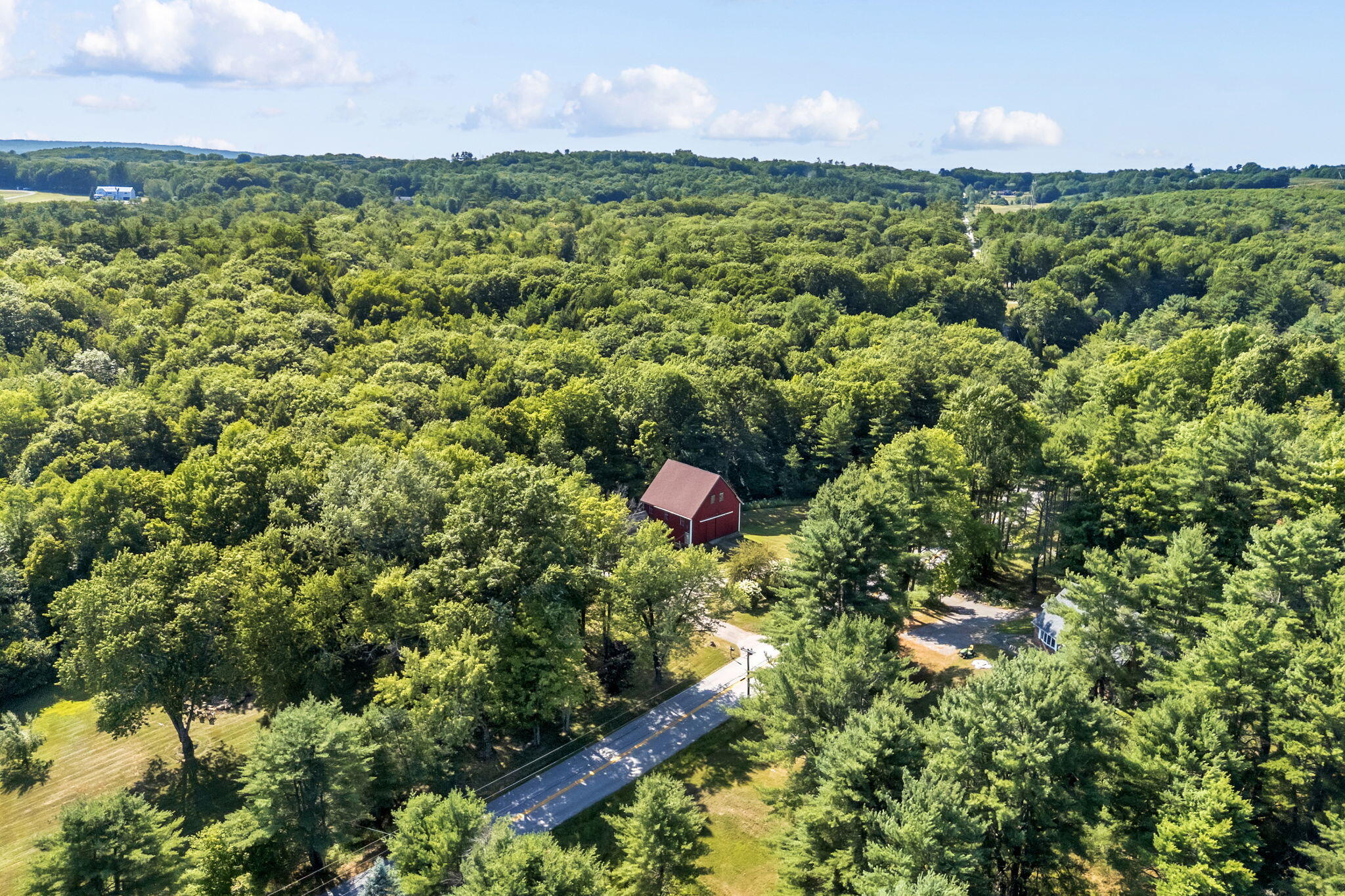 main property photo 78