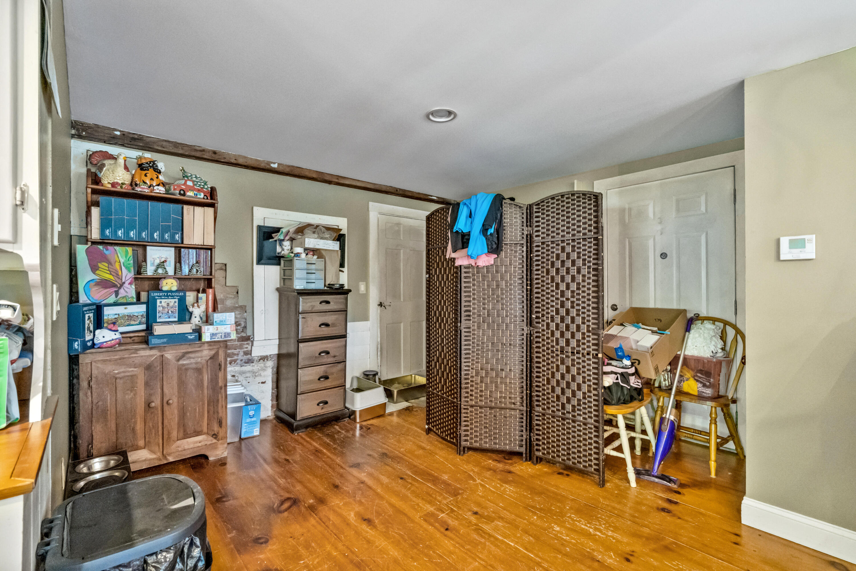main property photo 31