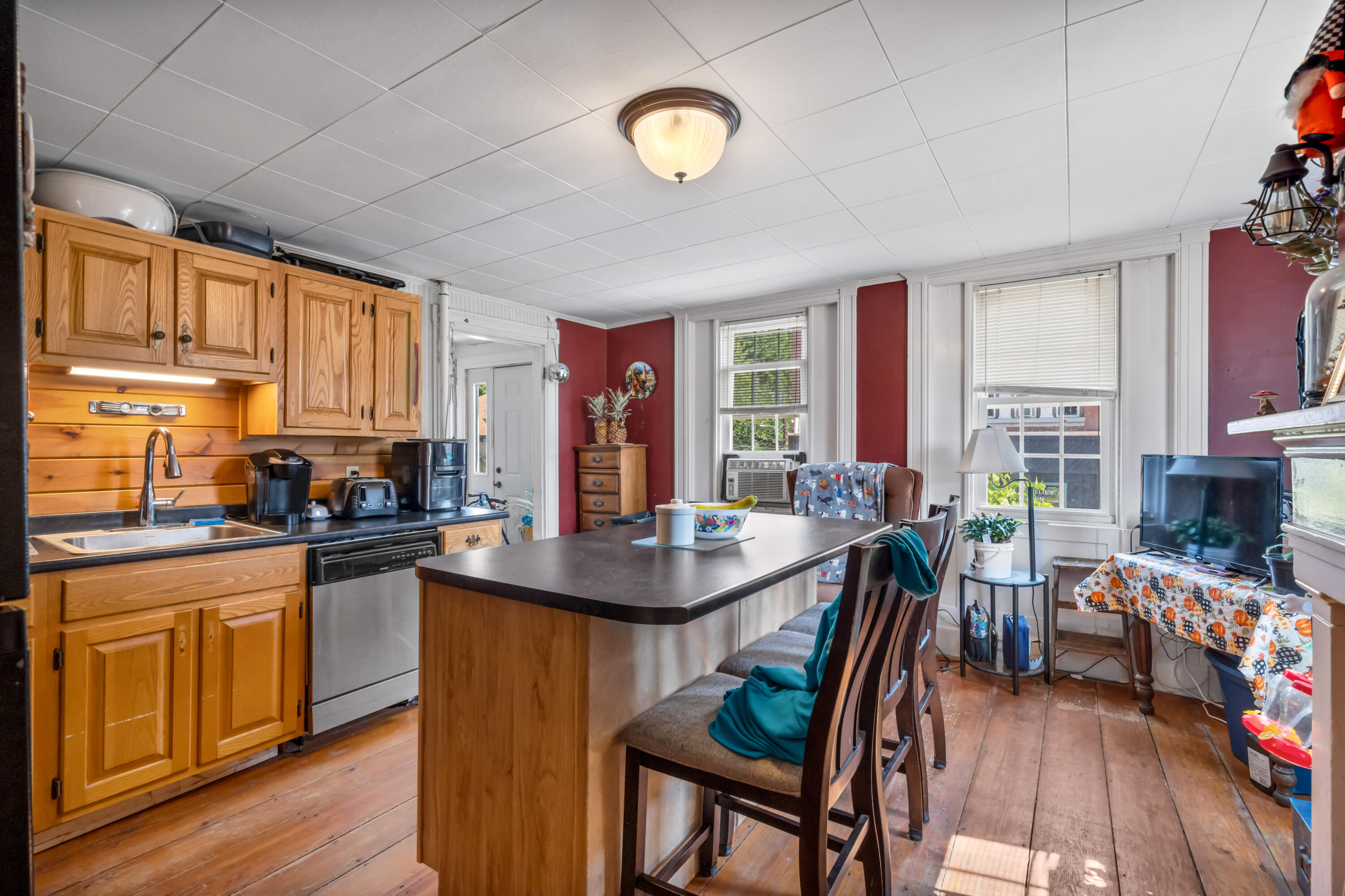 main property photo 60