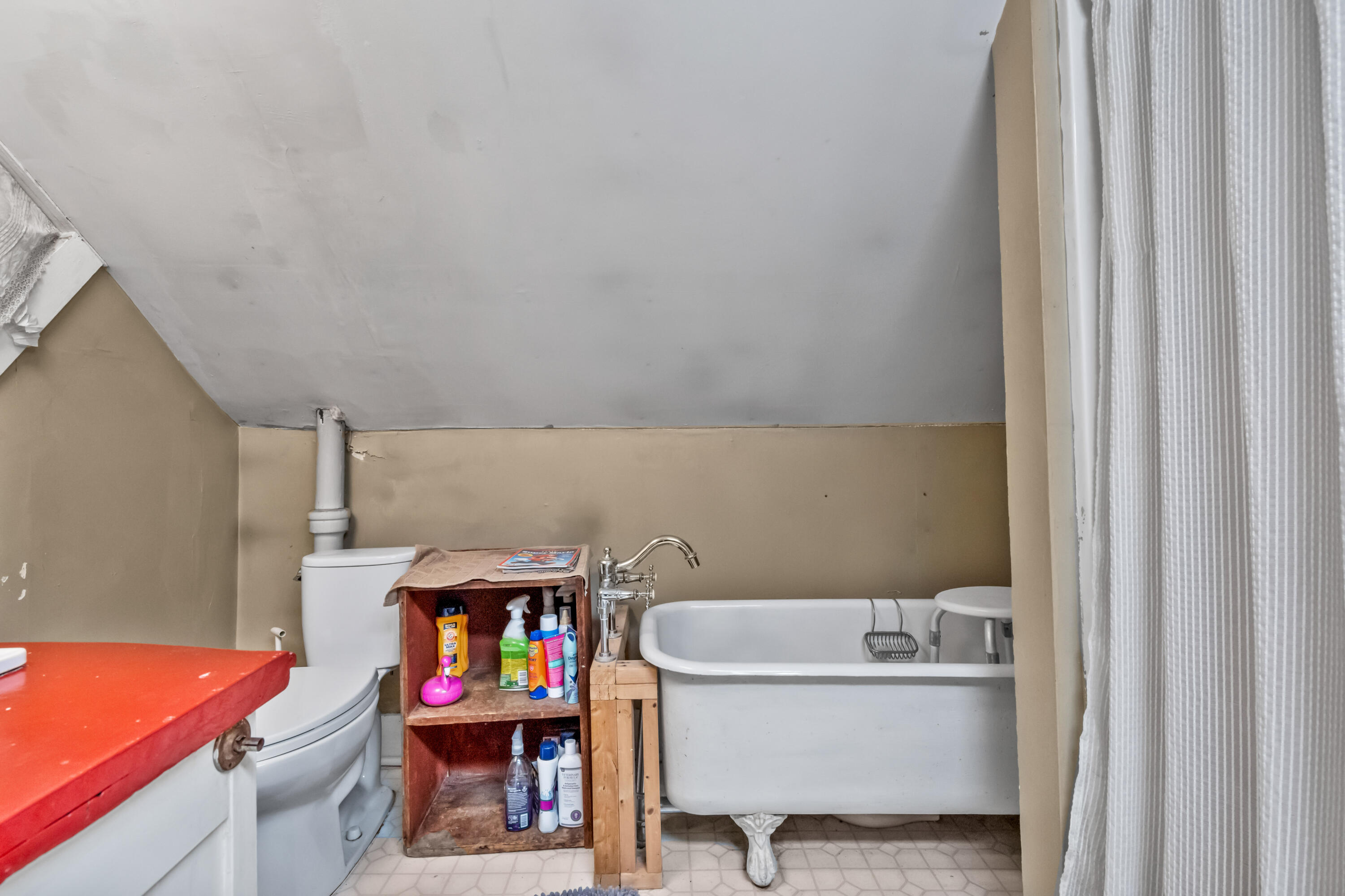 main property photo 75