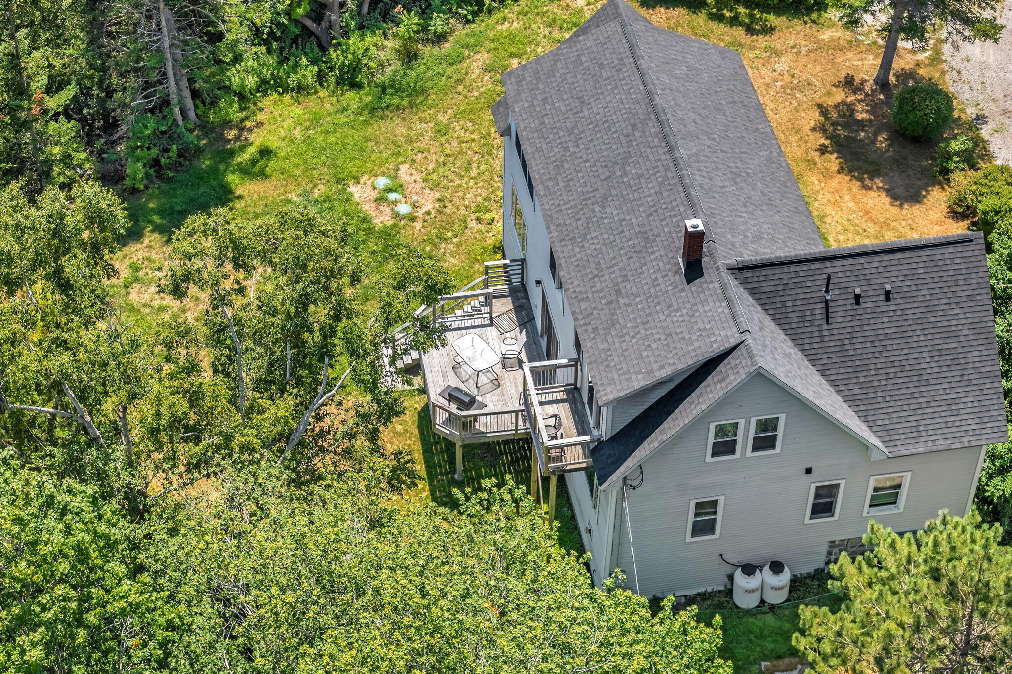 main property photo 48