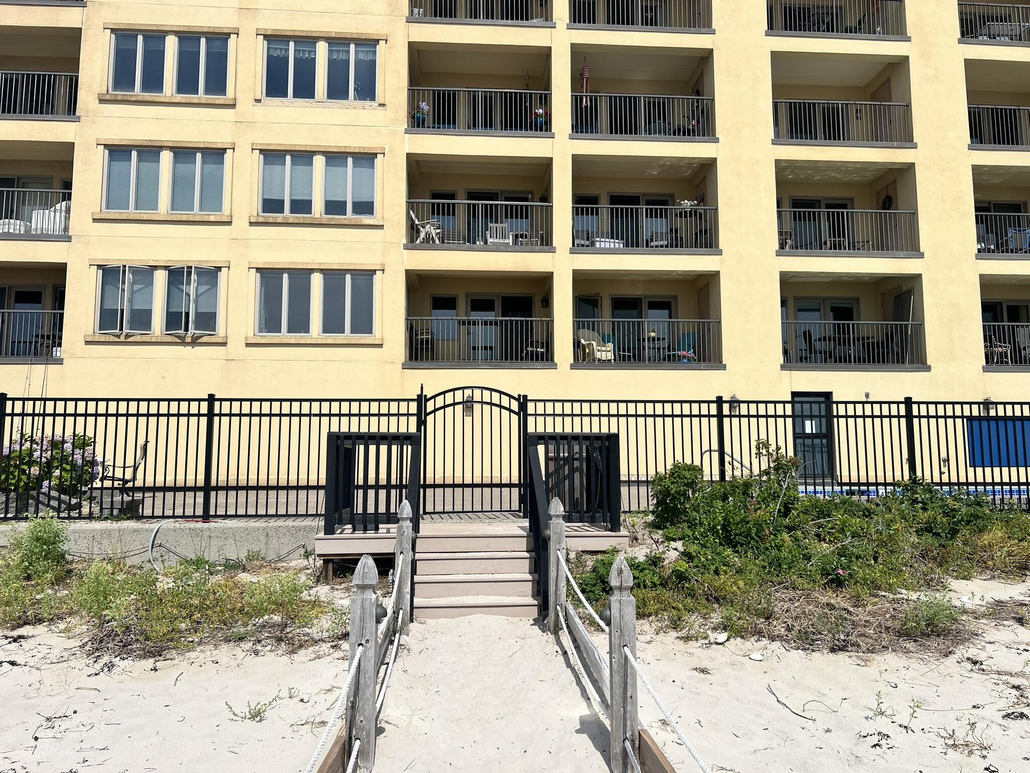 main property photo 43