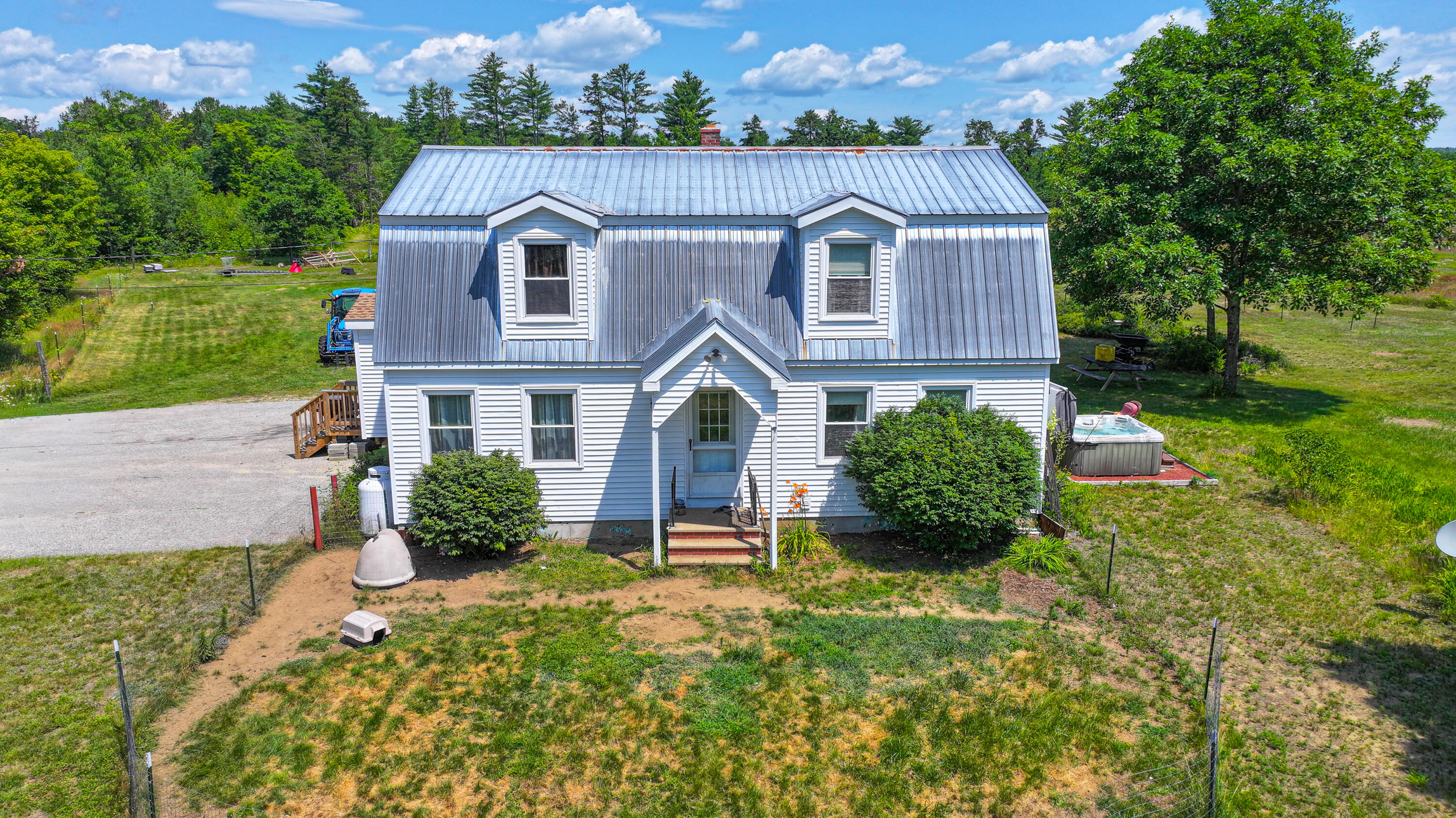 main property photo 13