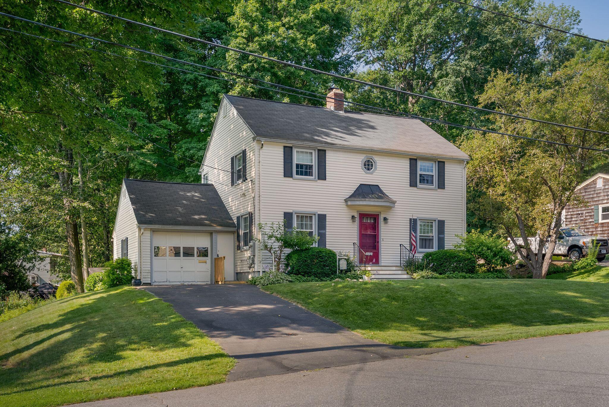 main property photo 0