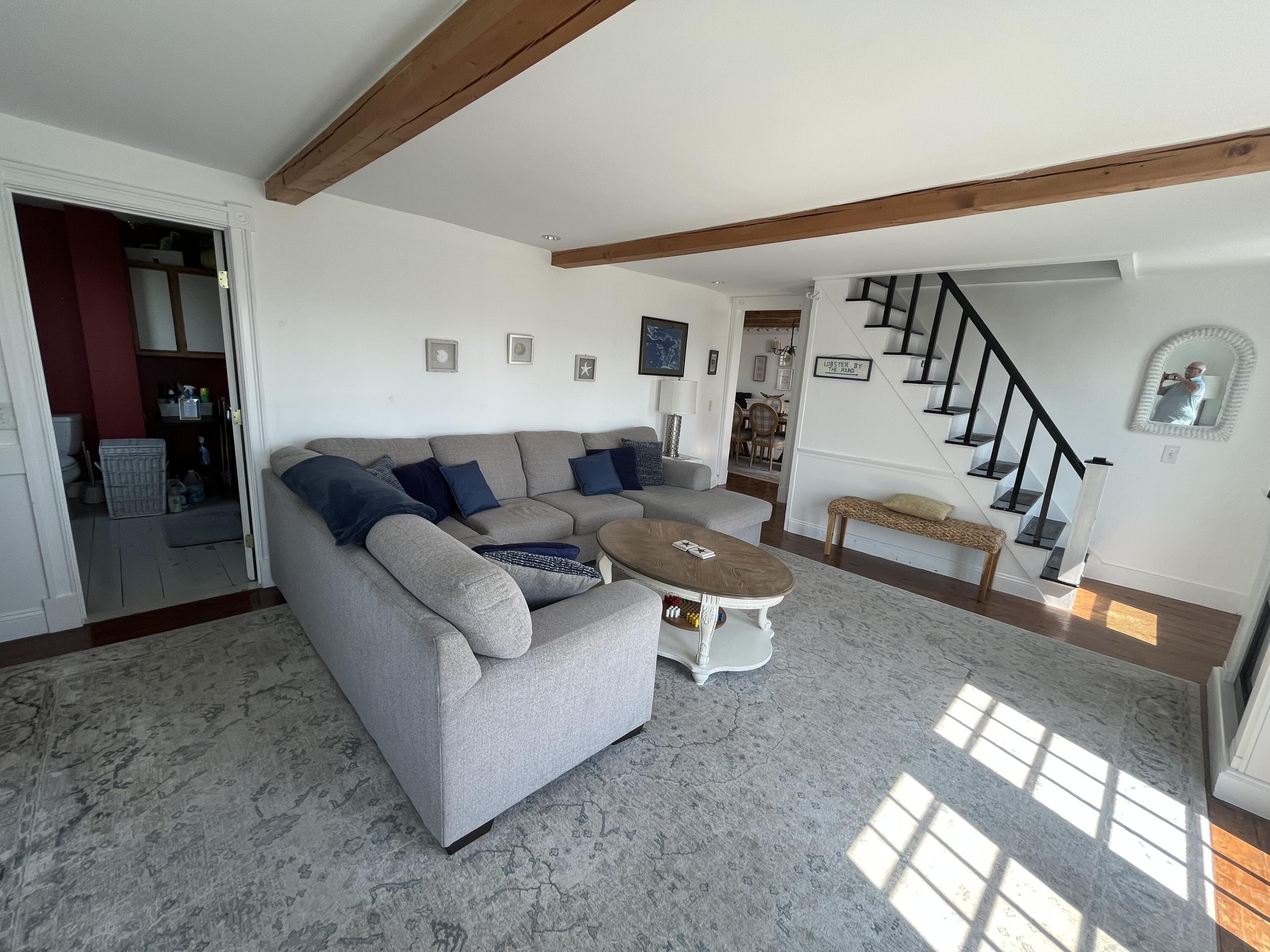 main property photo 16