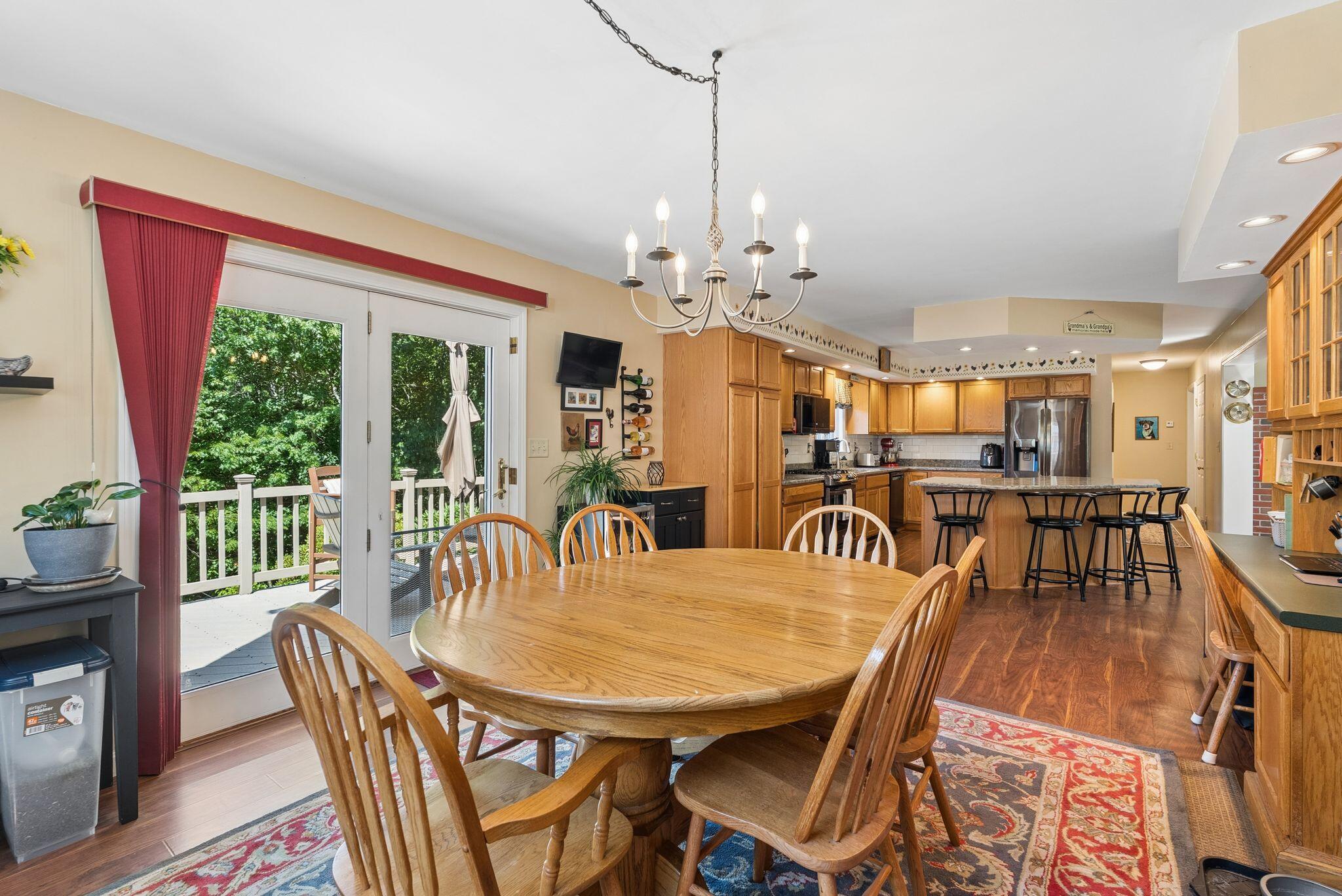 main property photo 13