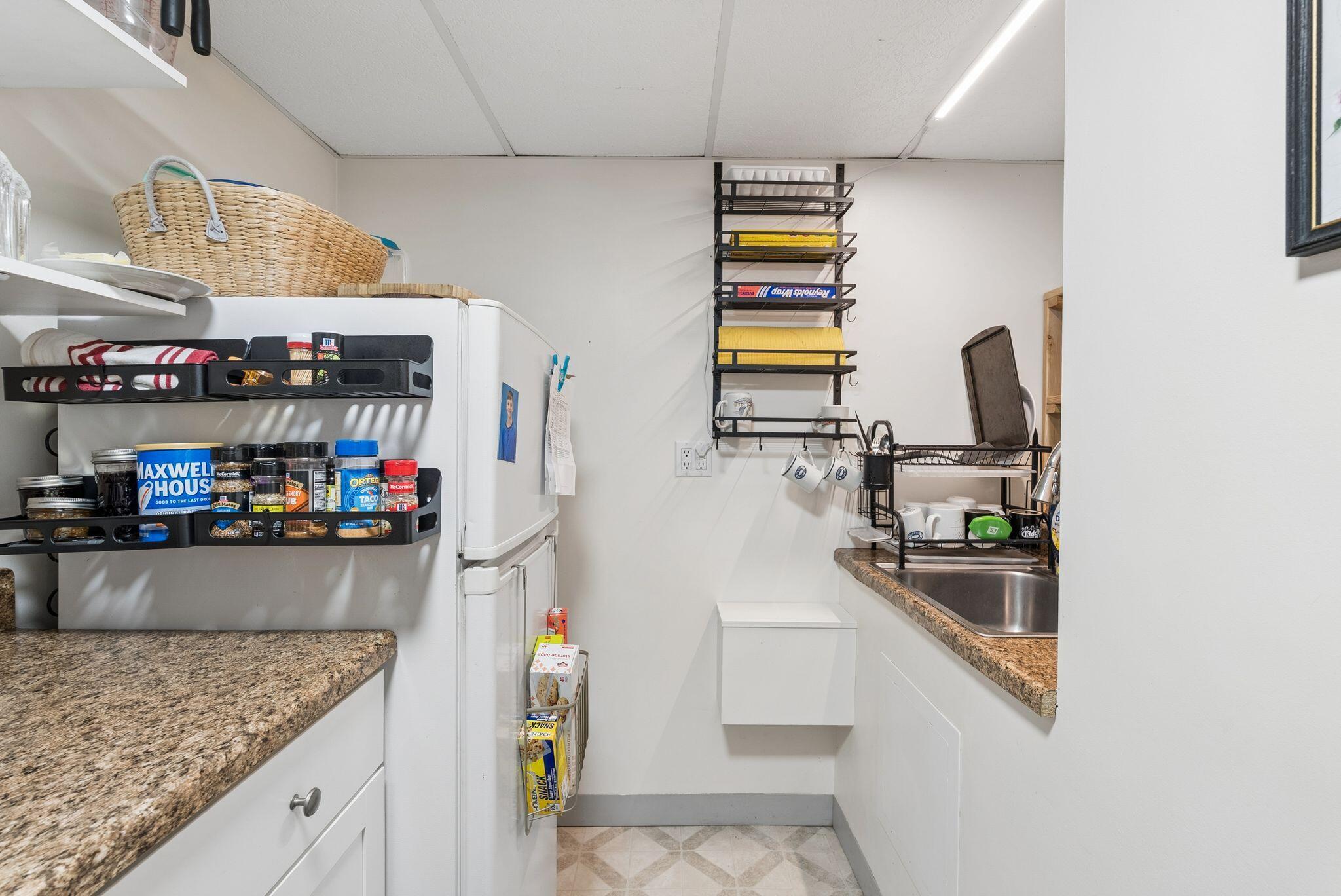main property photo 46