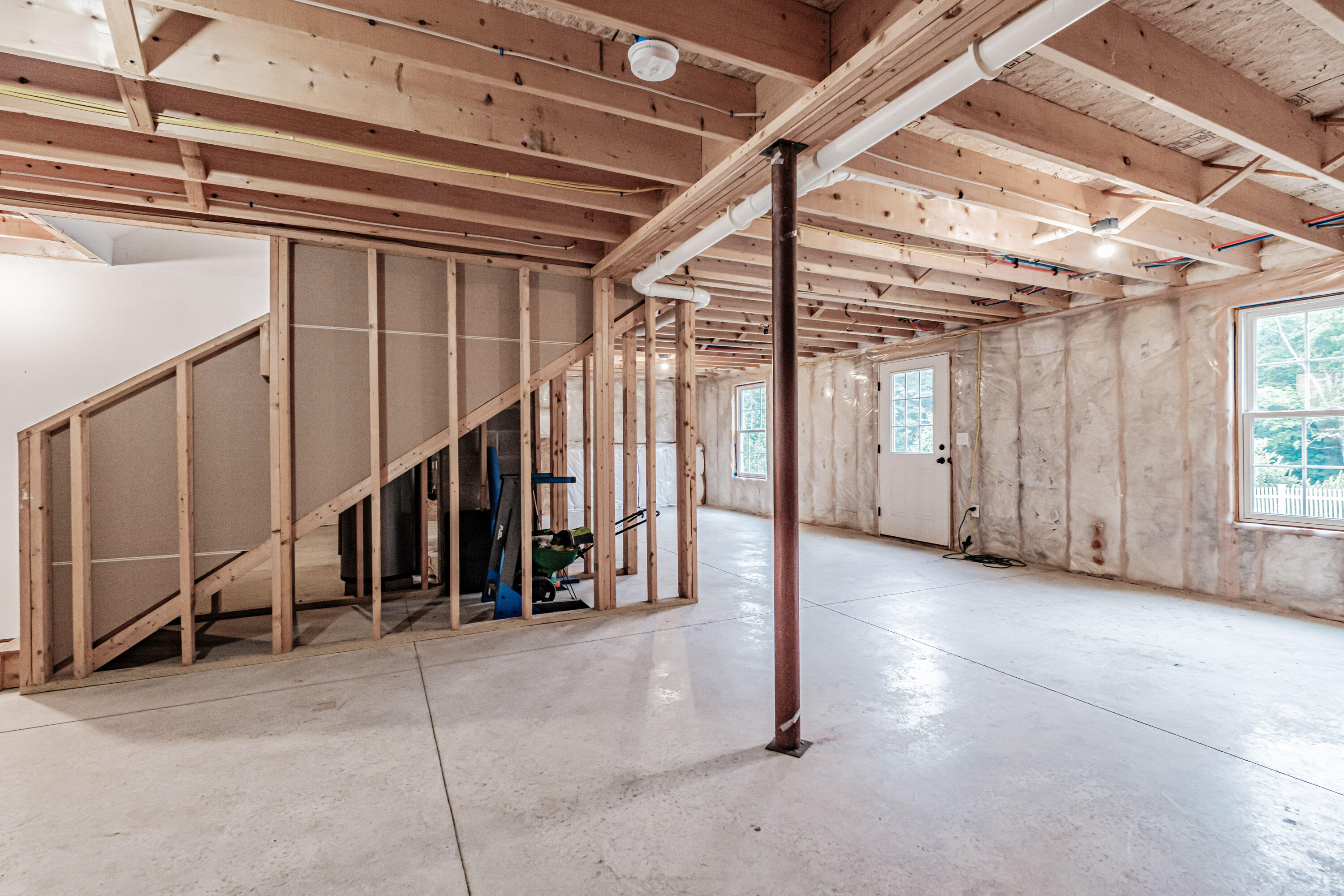 main property photo 48