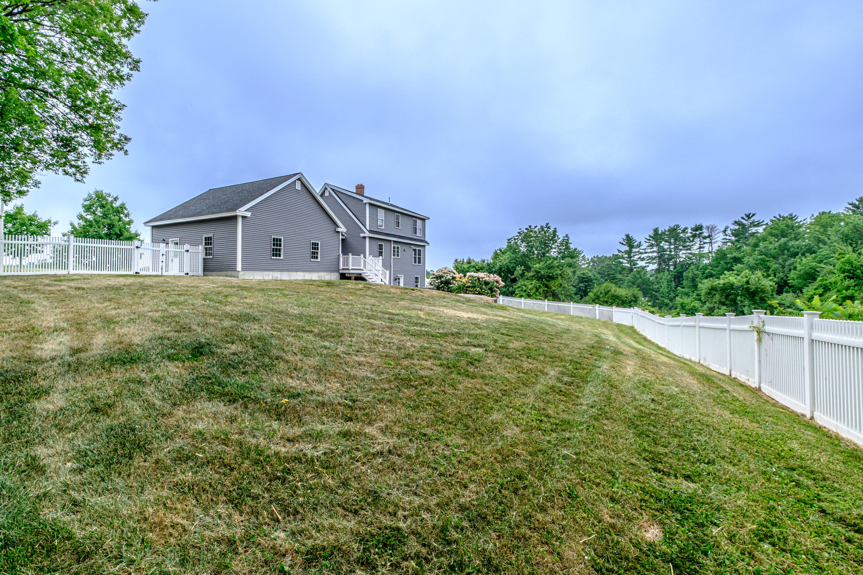 main property photo 60