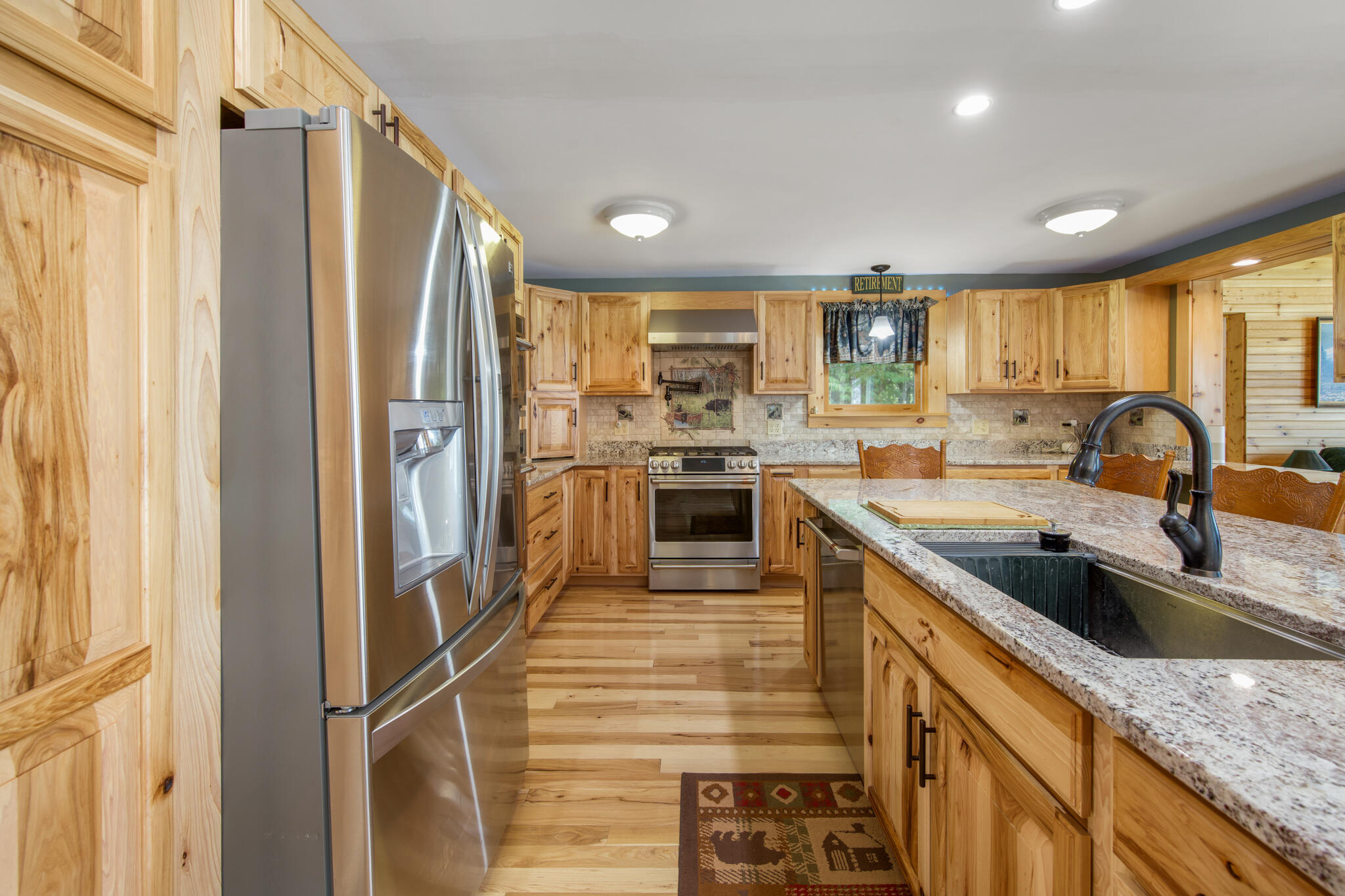 main property photo 37