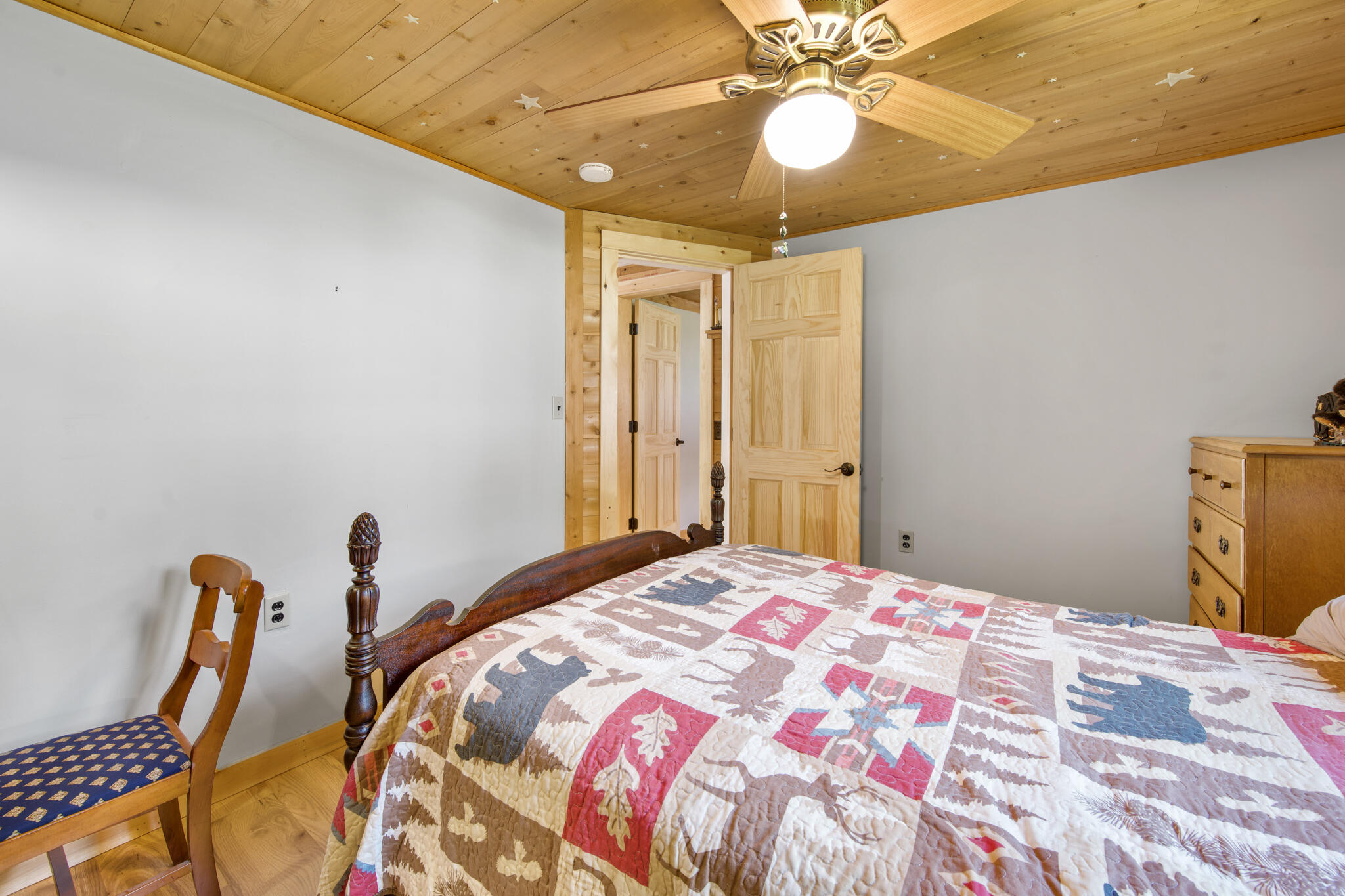 main property photo 42