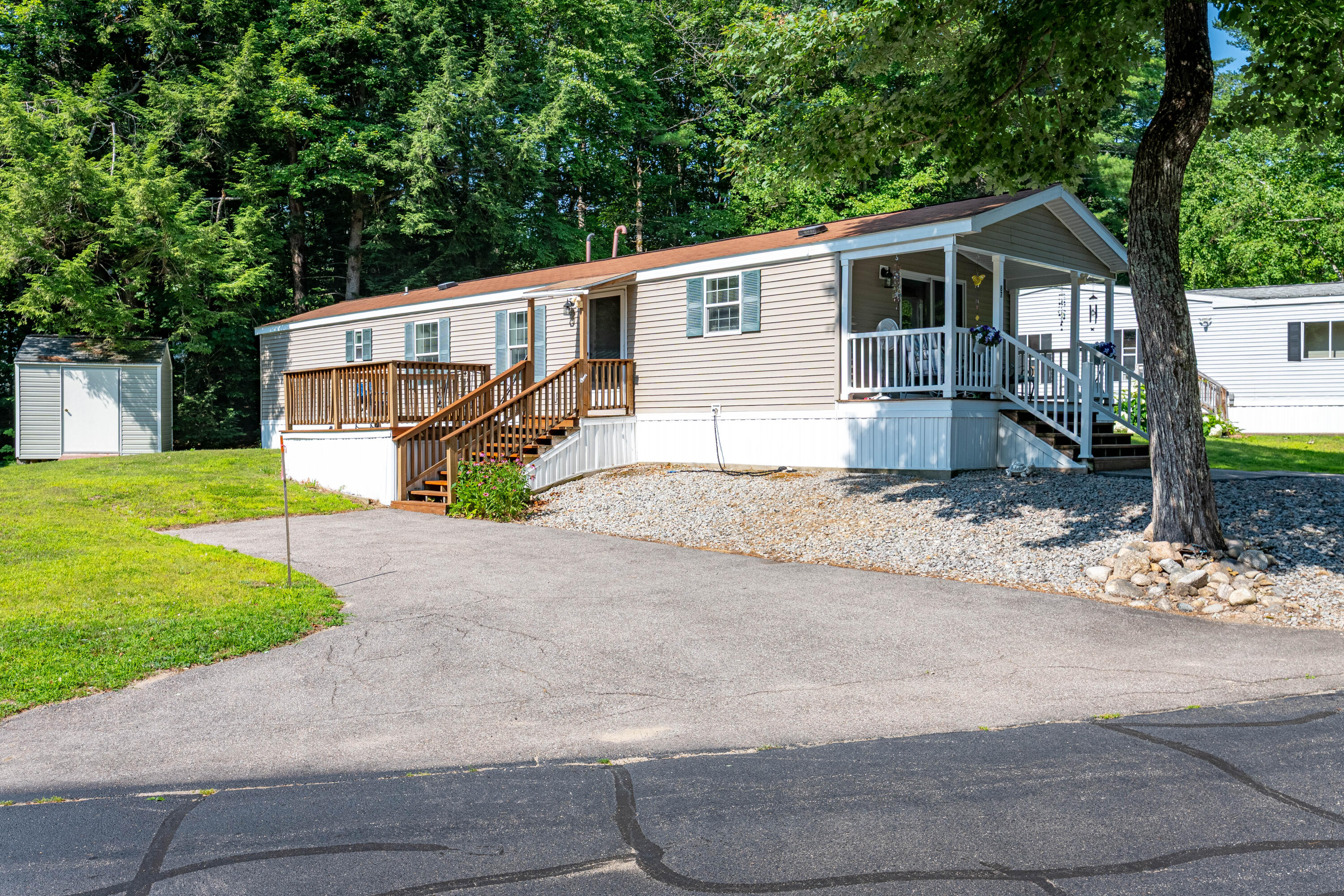 main property photo 0