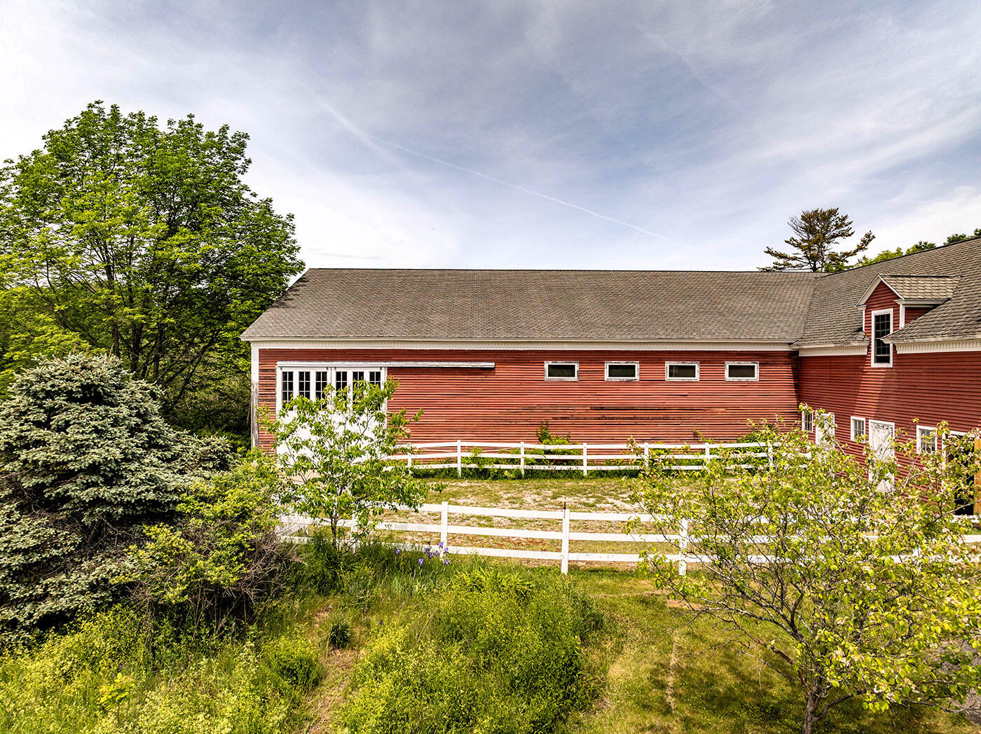main property photo 25