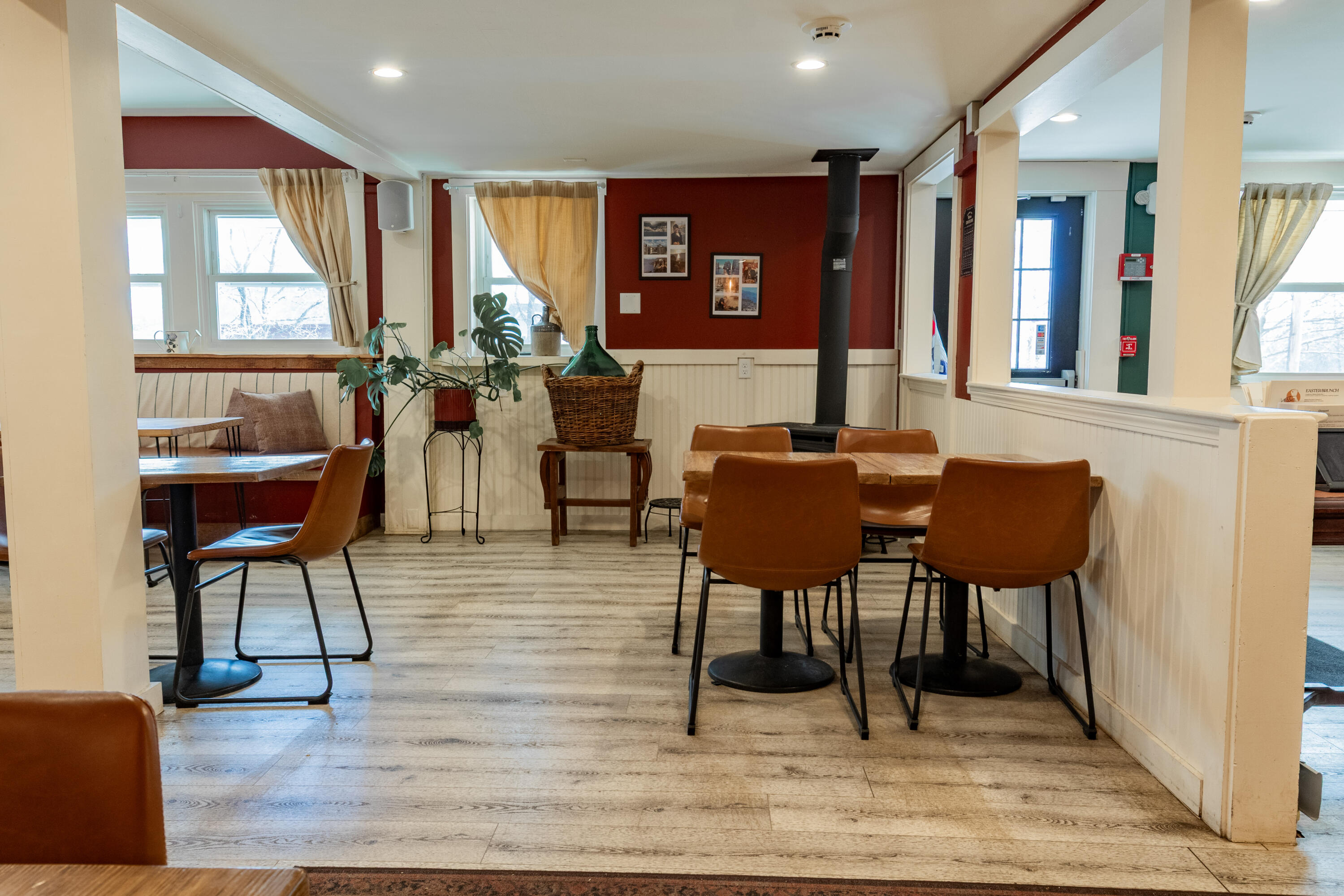 main property photo 18