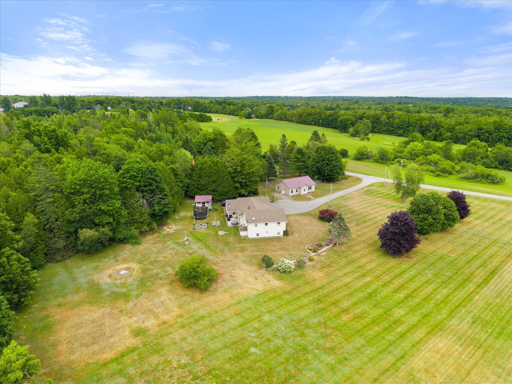 main property photo 44