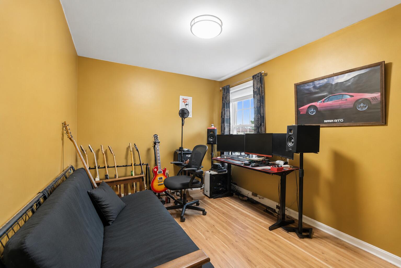 main property photo 27