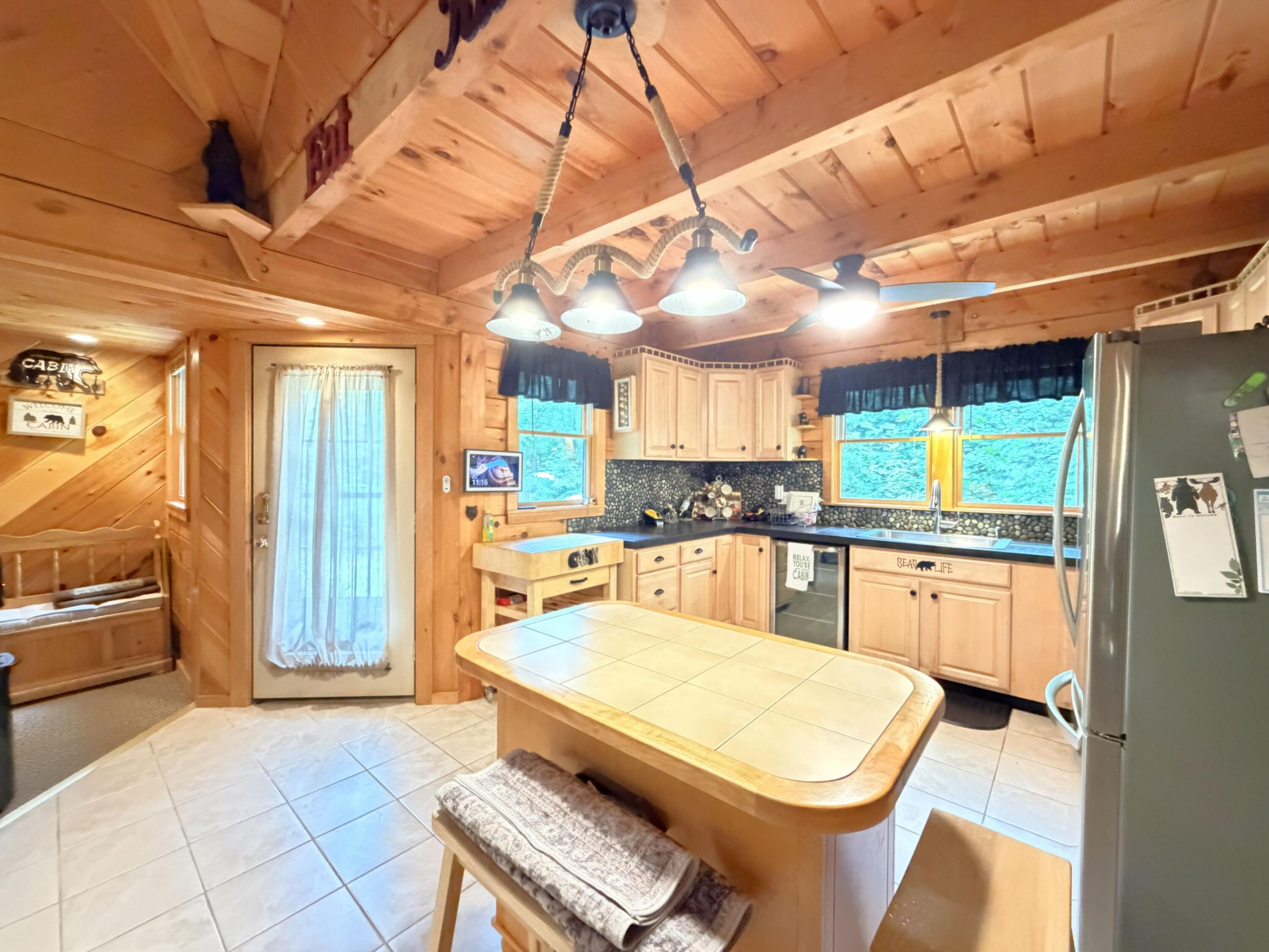 main property photo 22
