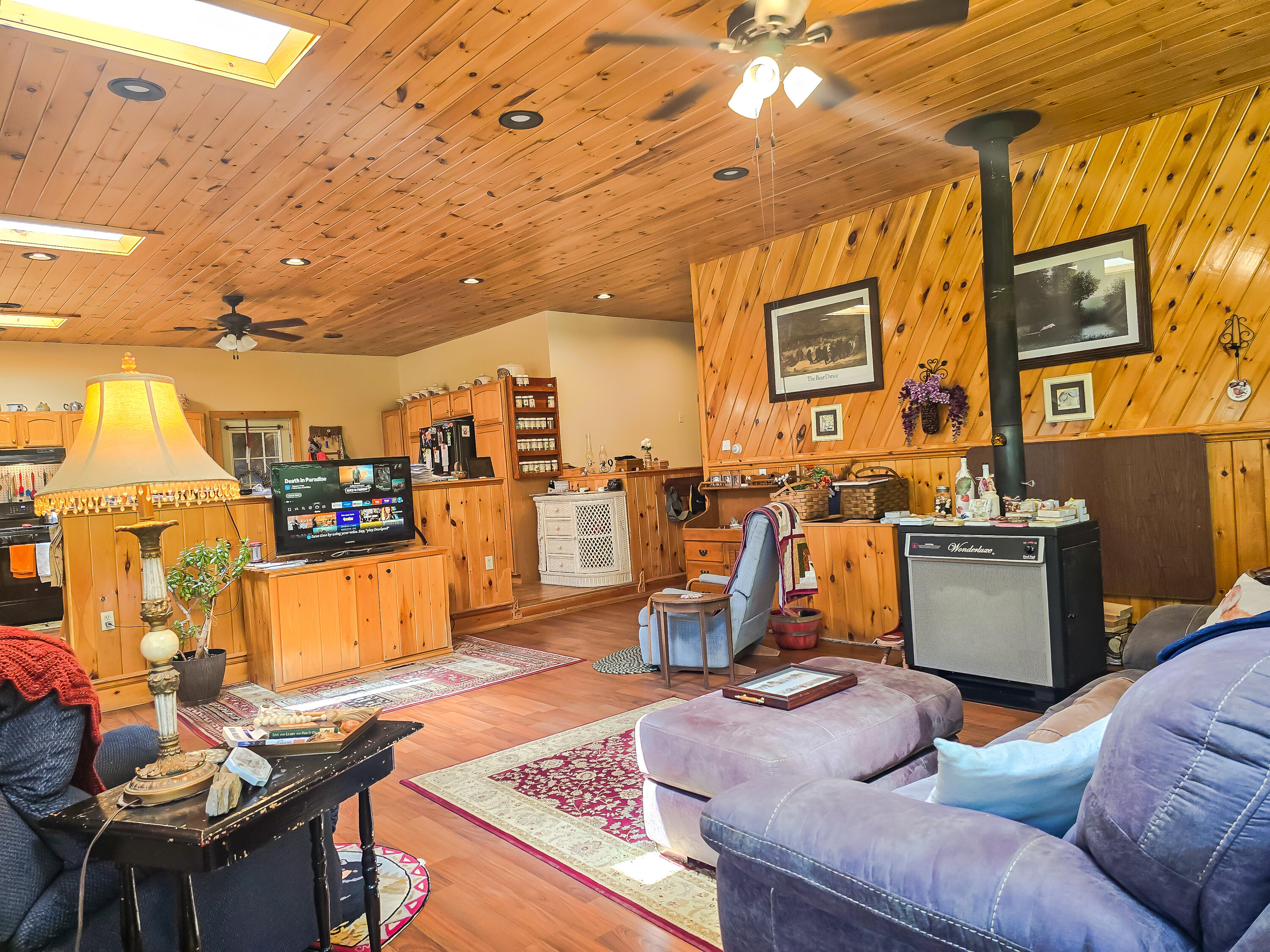 main property photo 25