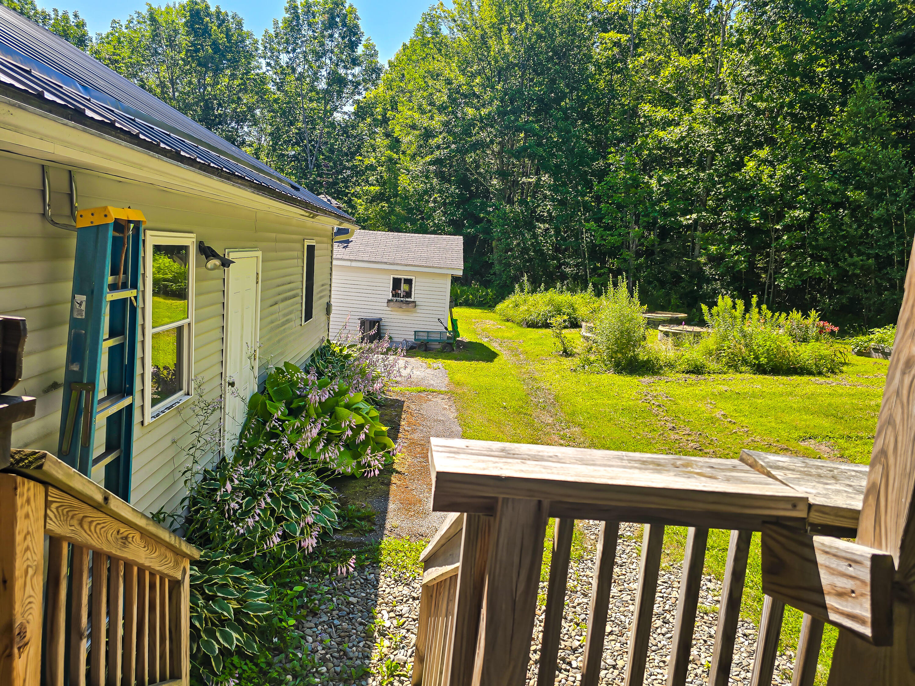 main property photo 43