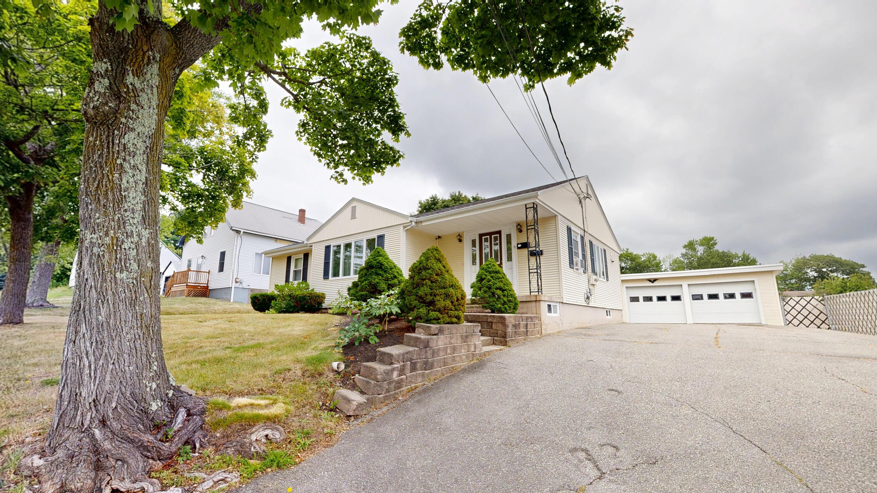 main property photo 0