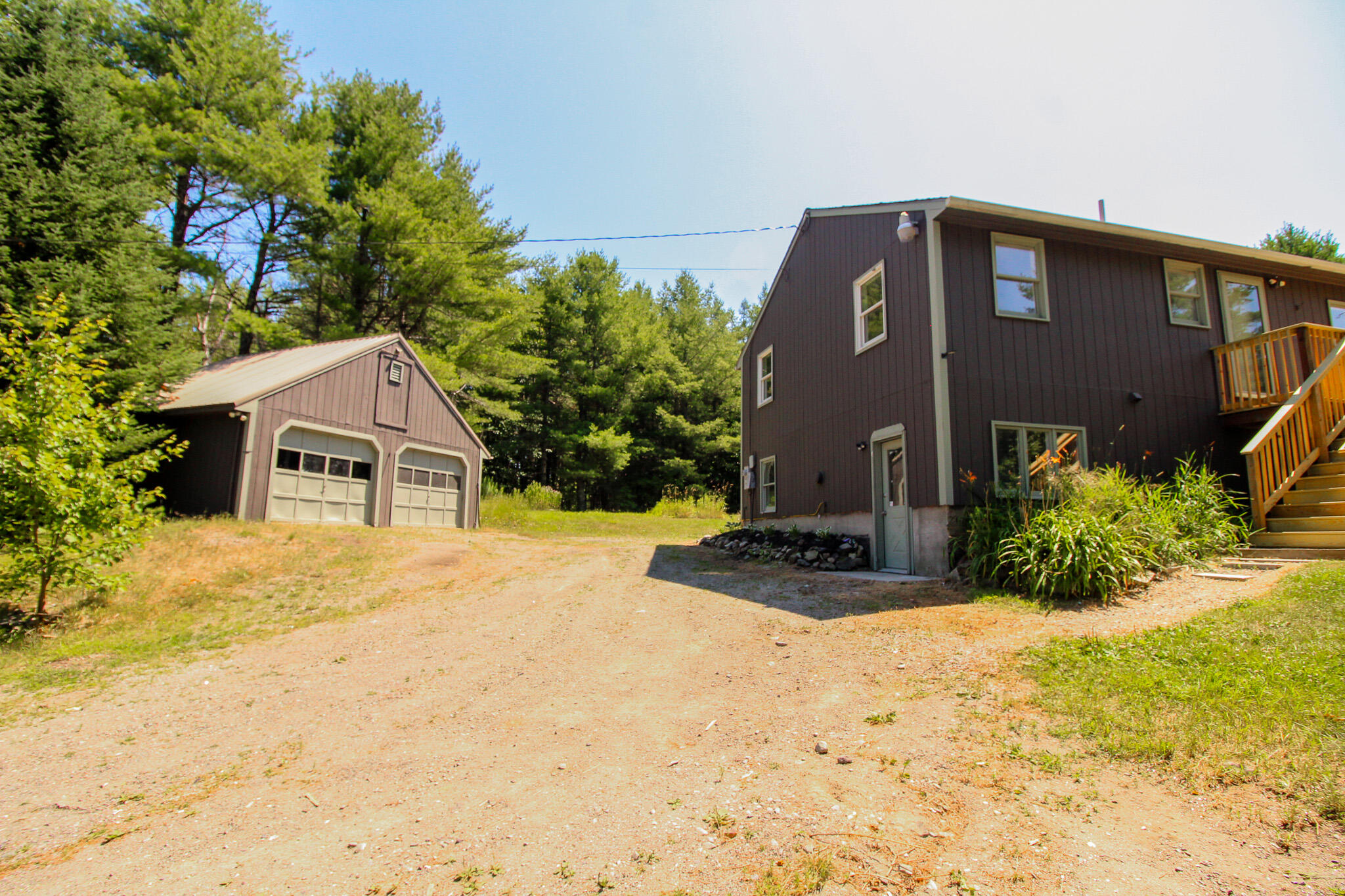 main property photo 44