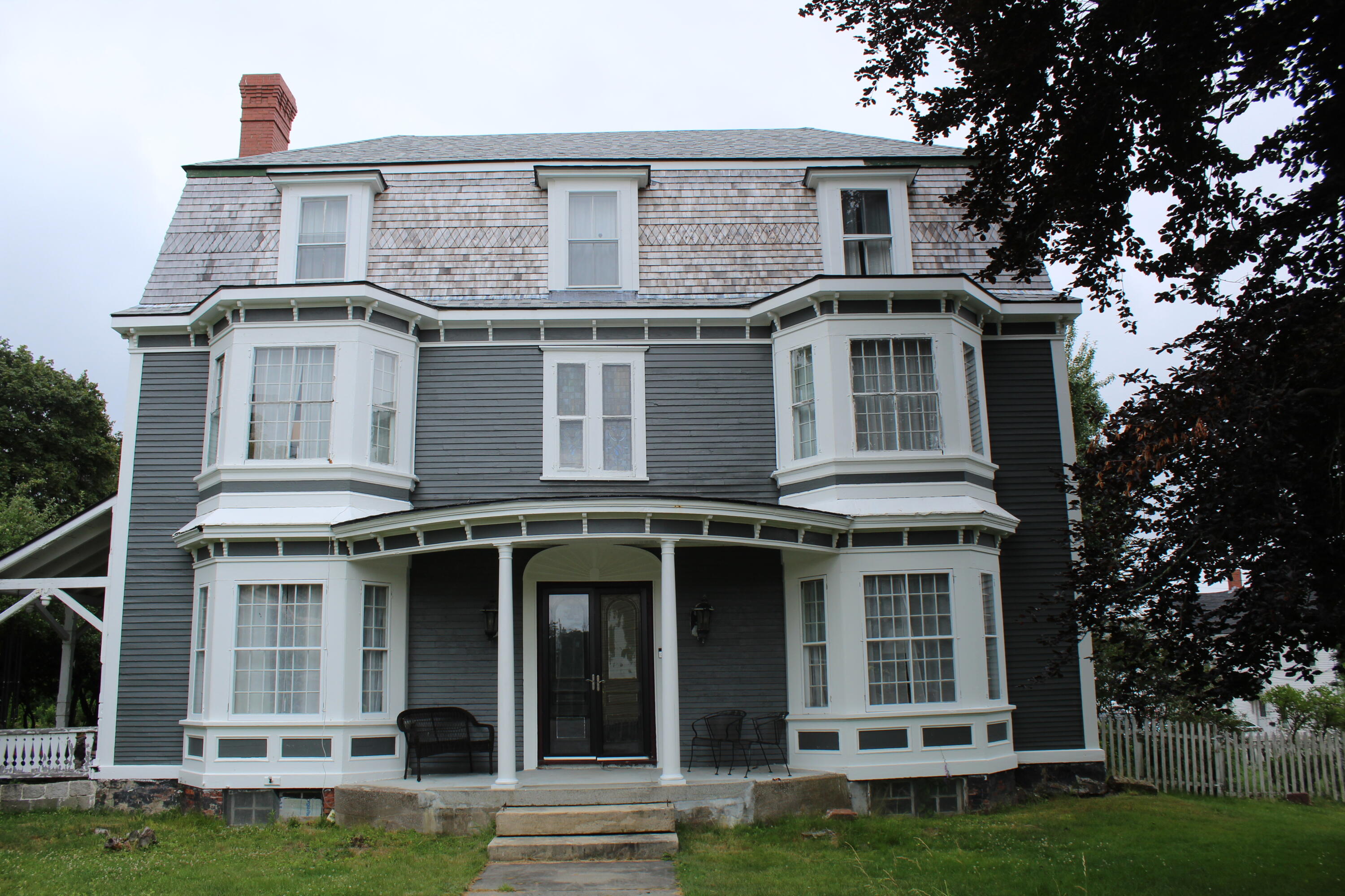 main property photo 0