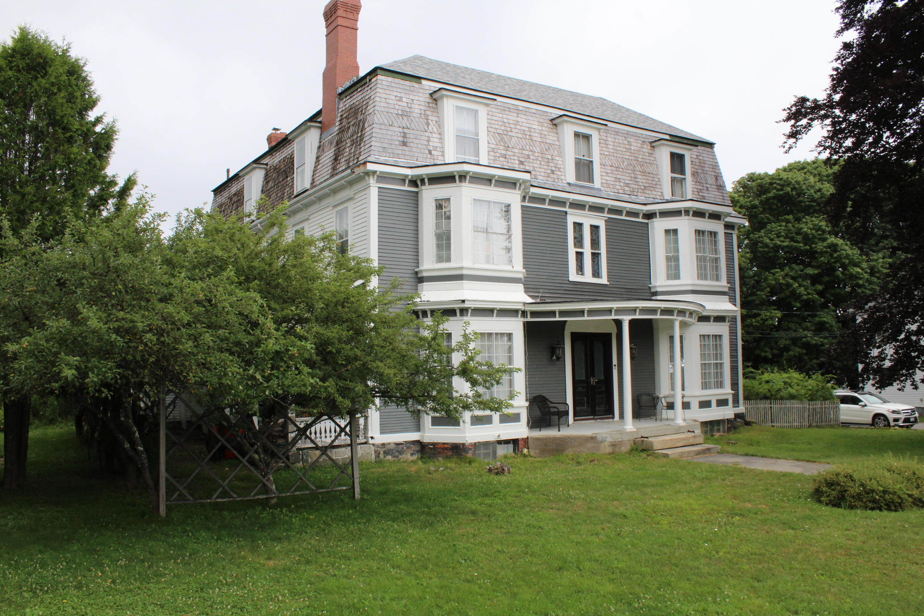 main property photo 2