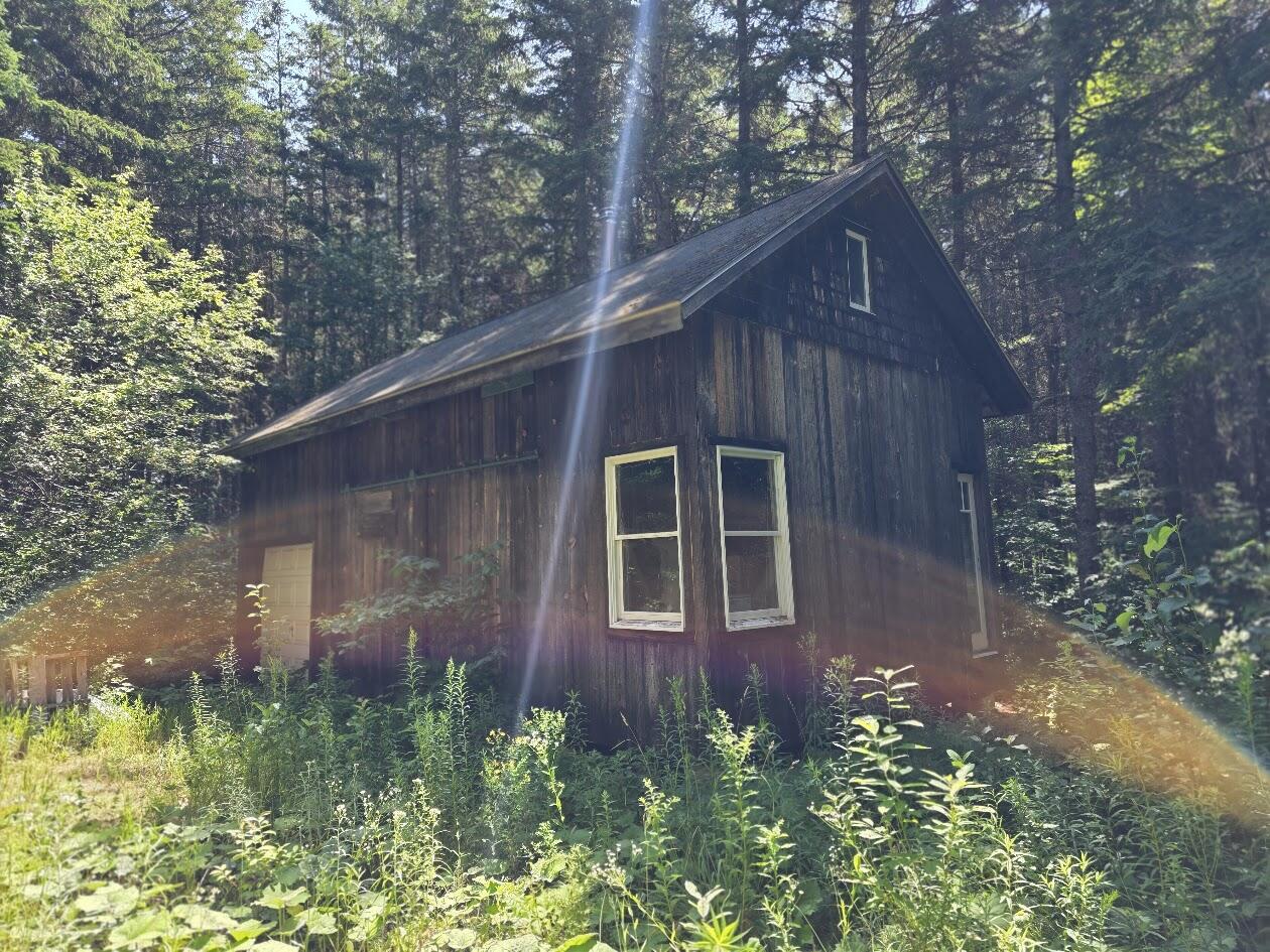 main property photo 21