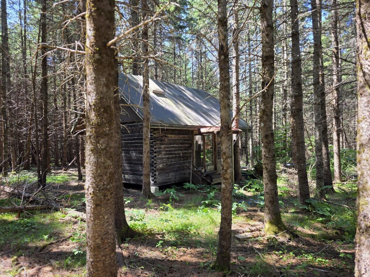 main property photo 36