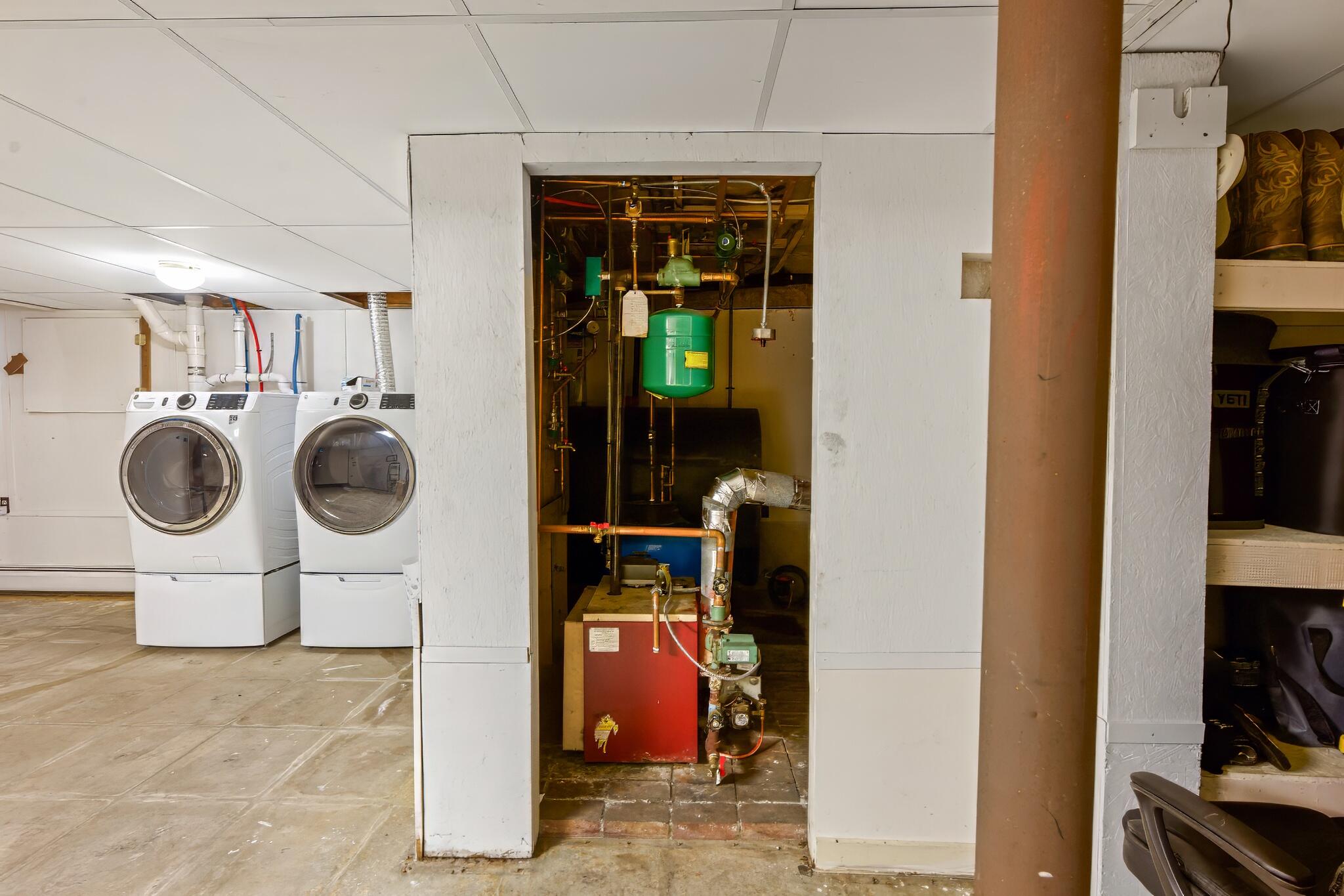 main property photo 60