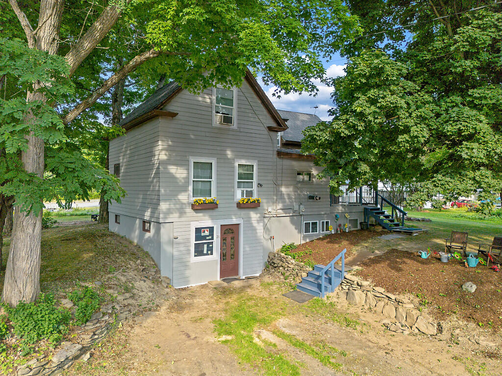 main property photo 0