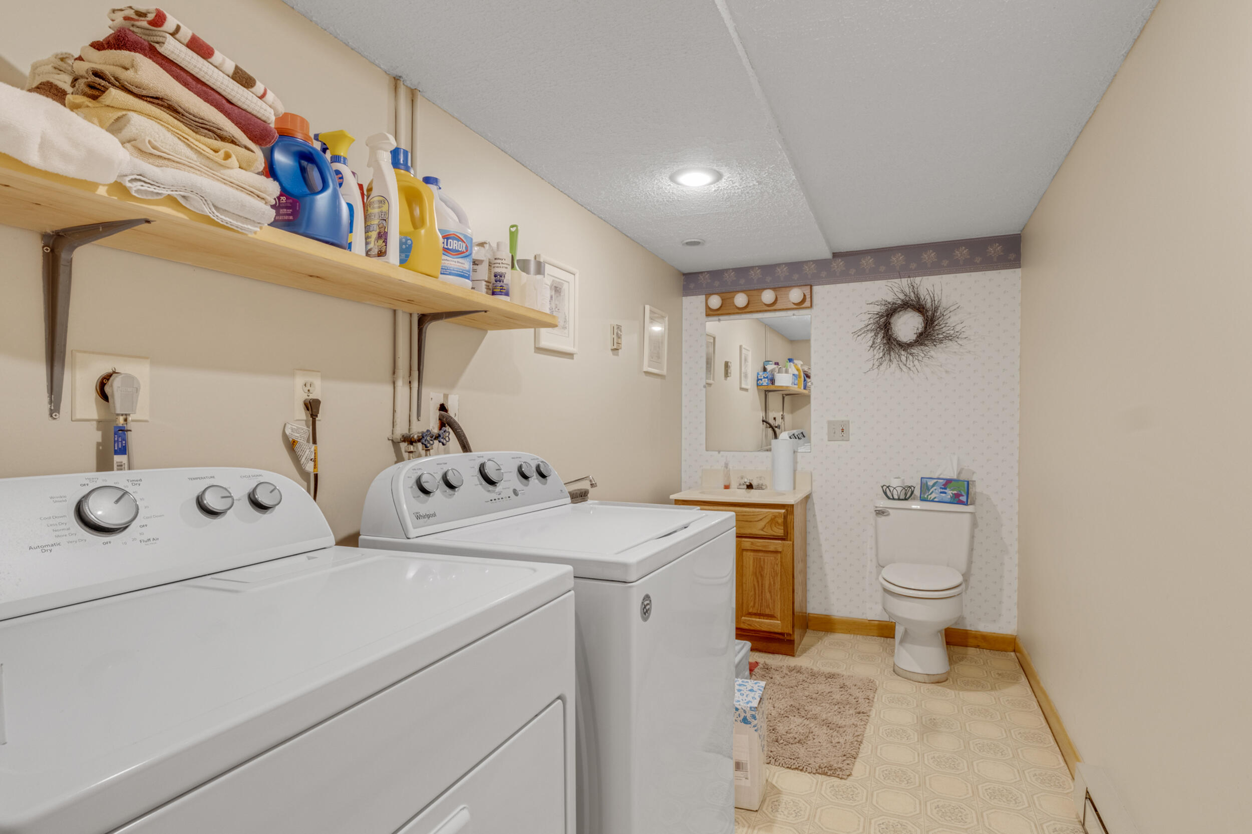 main property photo 44