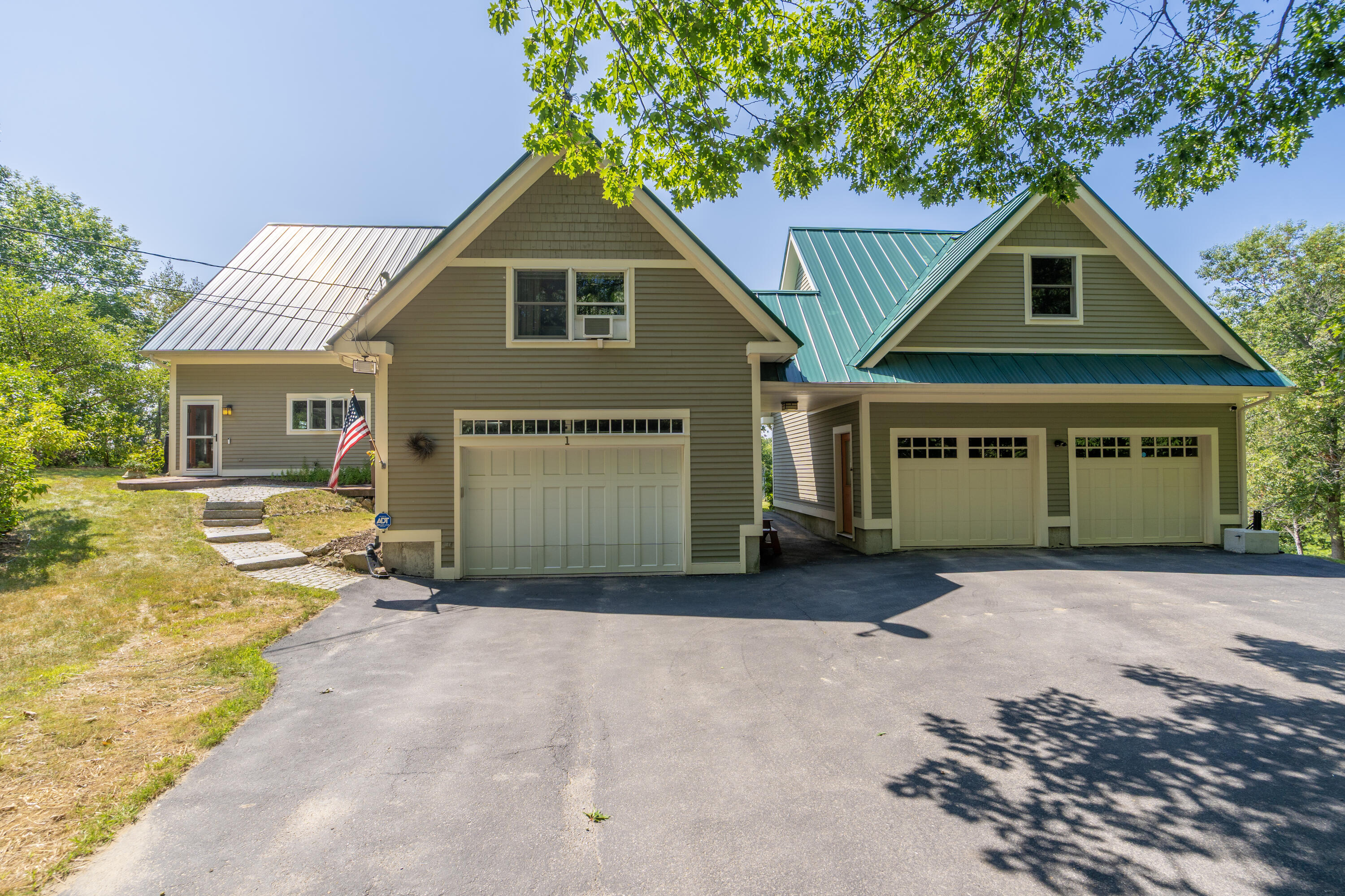 main property photo 57