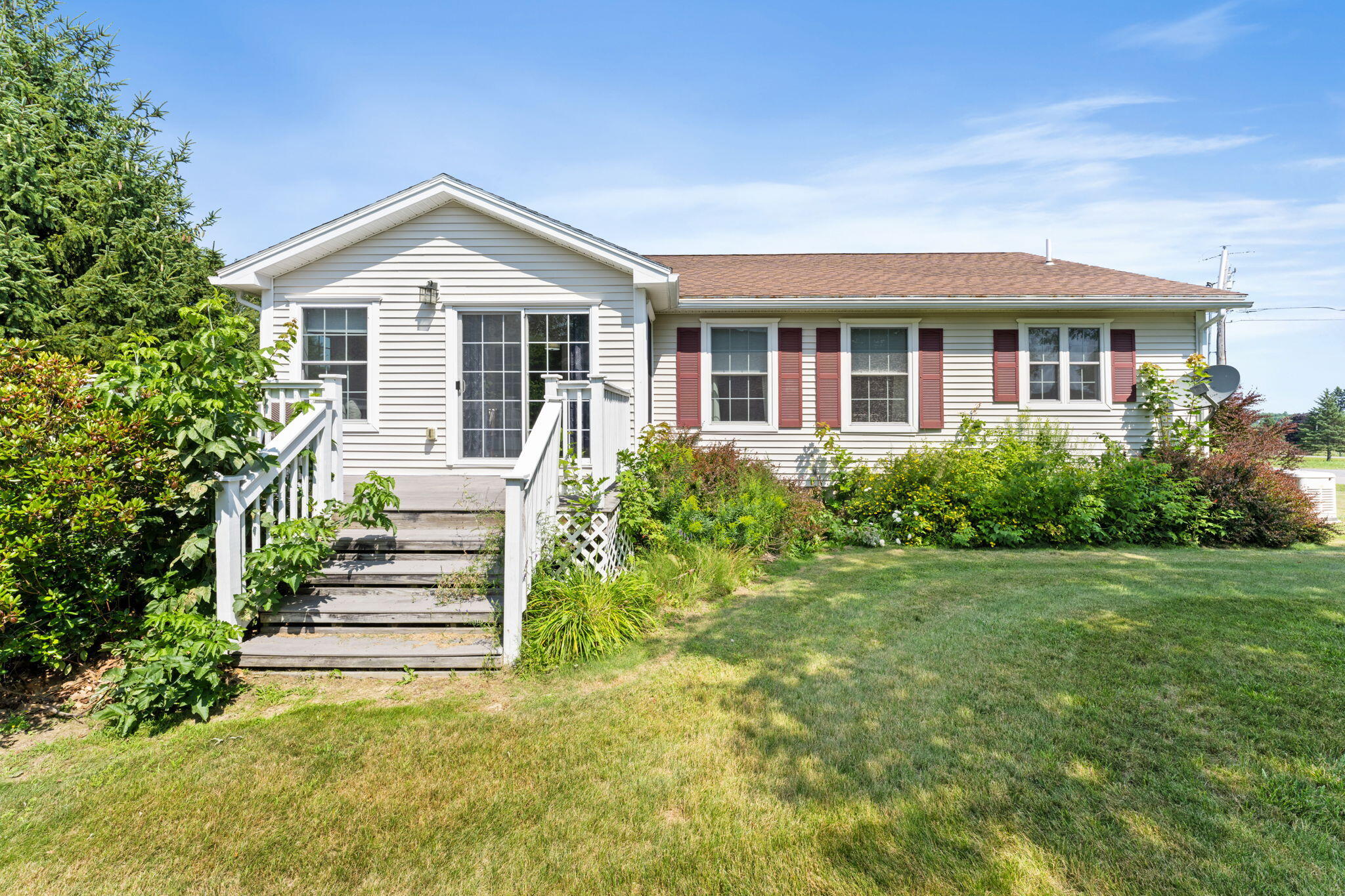 main property photo 38