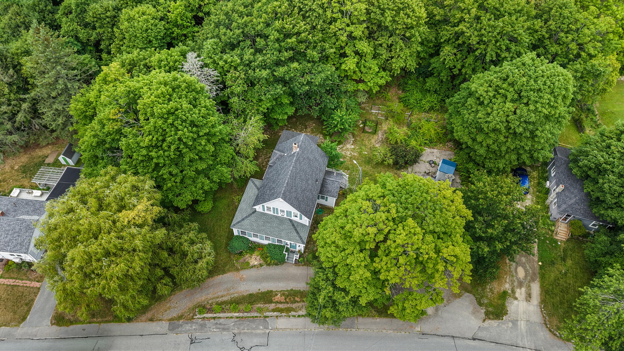 main property photo 48