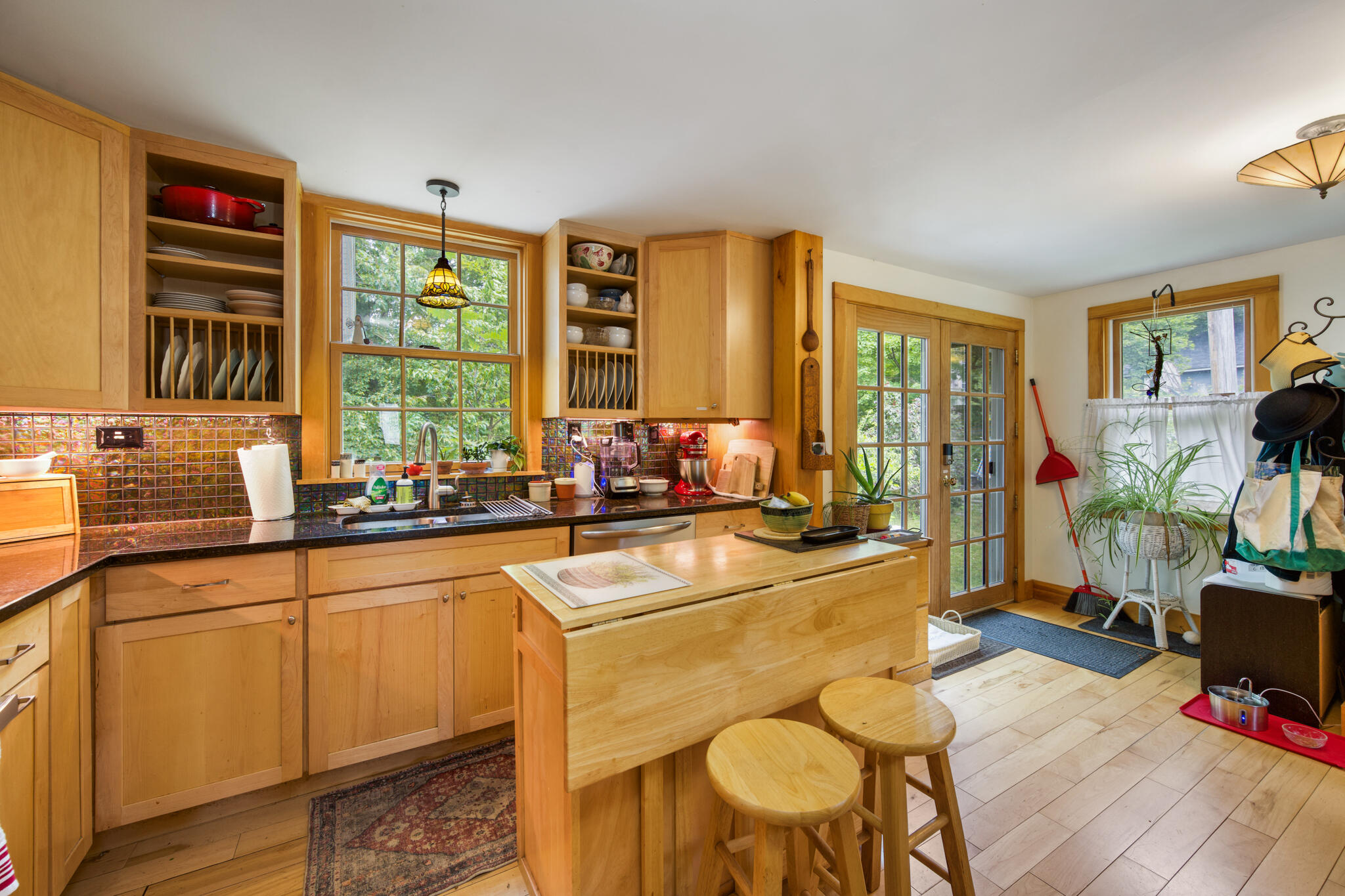 main property photo 8