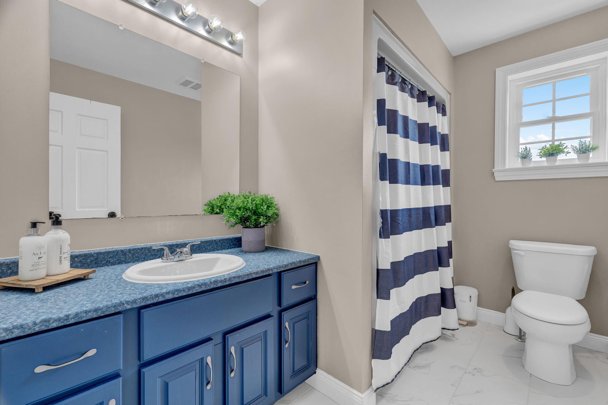 main property photo 66