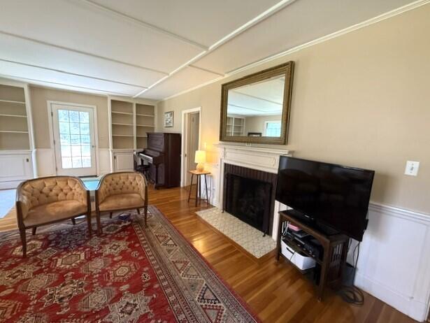 main property photo 12