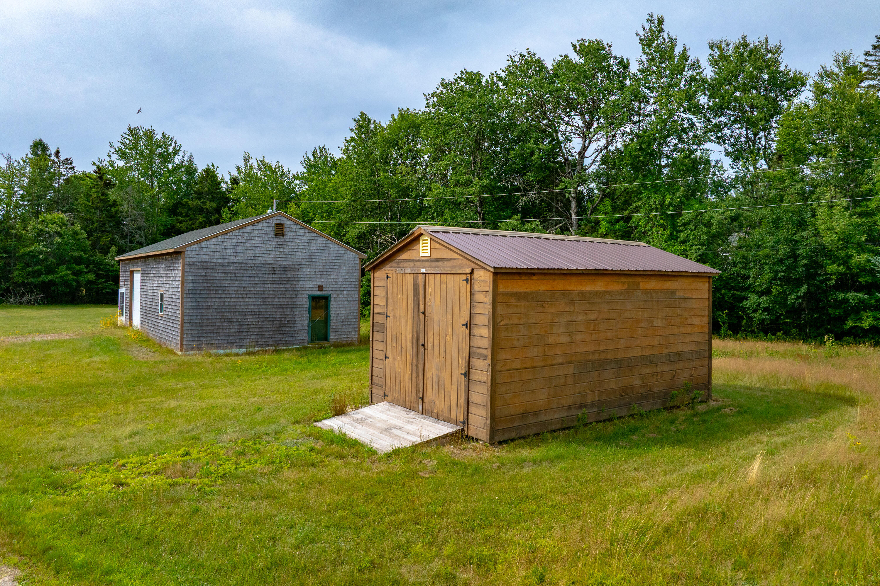 main property photo 76