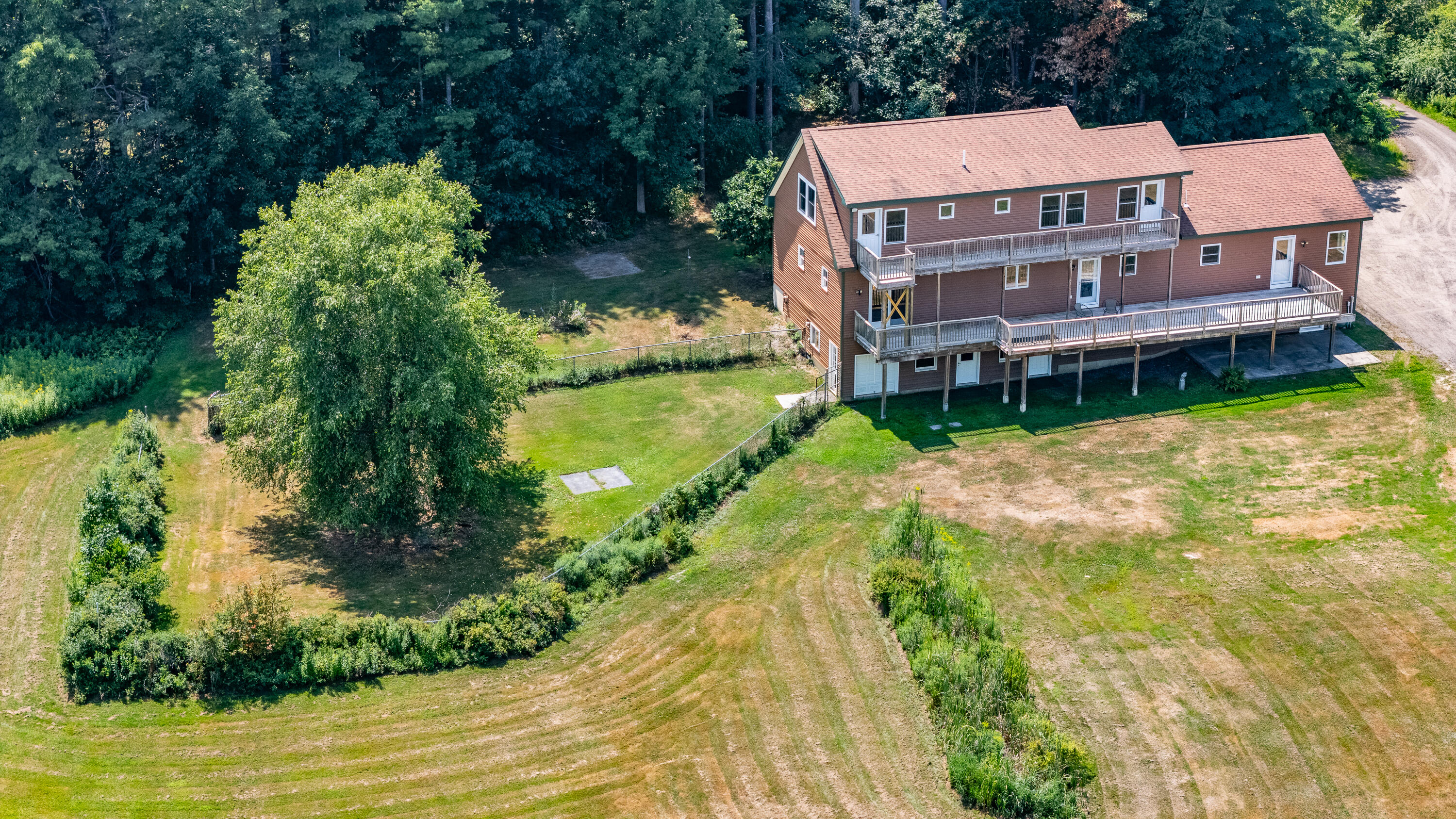 main property photo 114