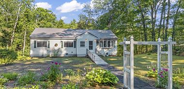 image of property with 2 Bed | 2 Bath | 1,056 Sqft