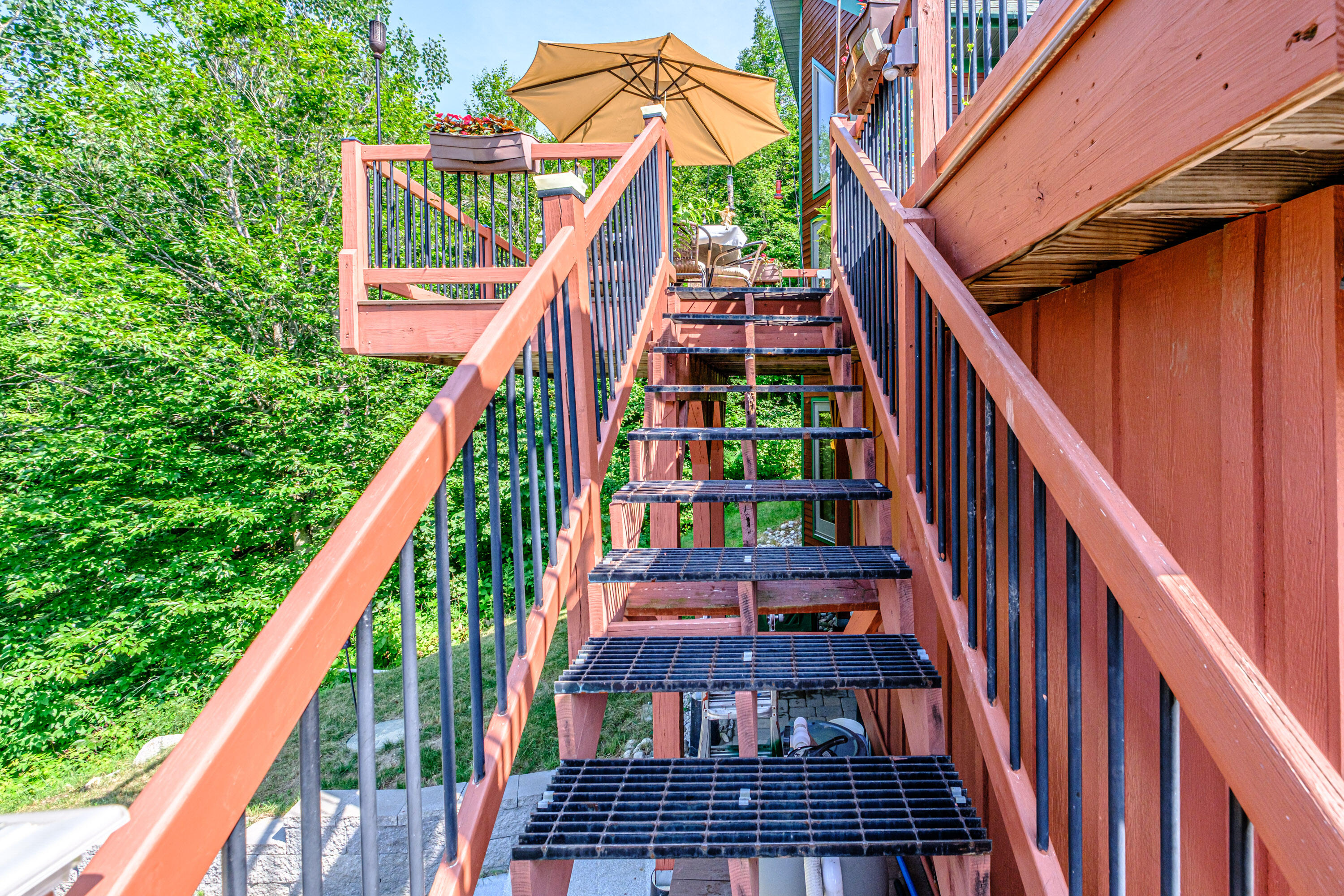 main property photo 50