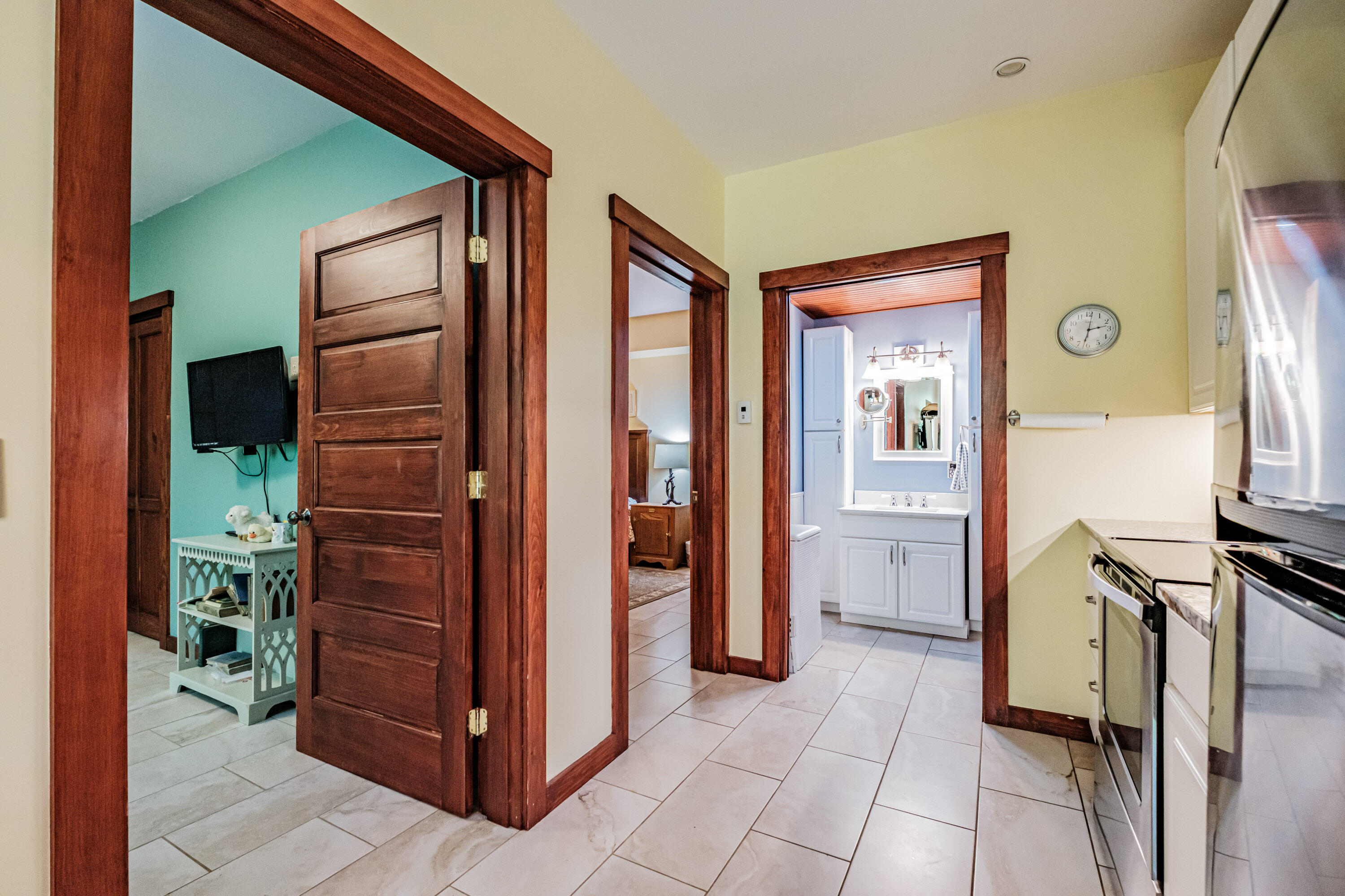 main property photo 59