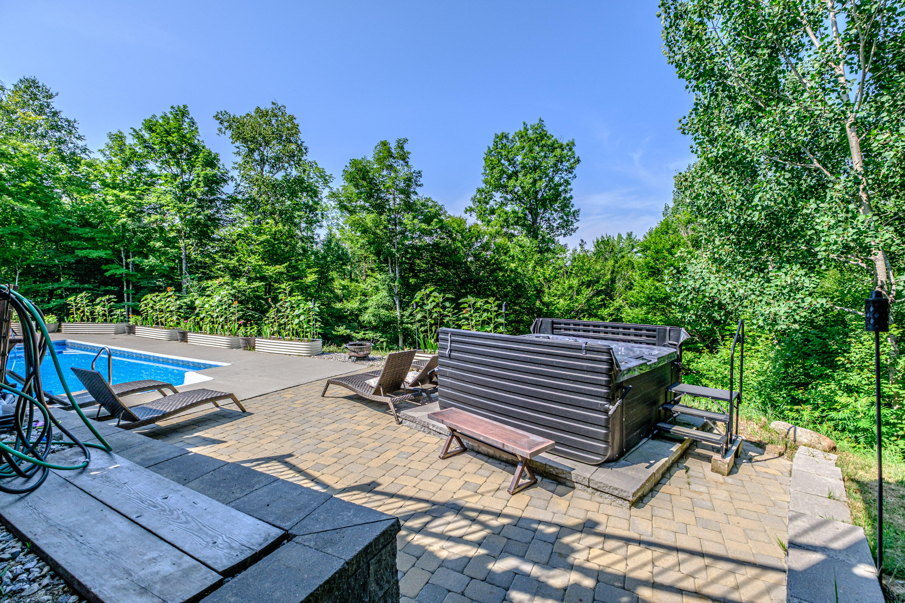 main property photo 68