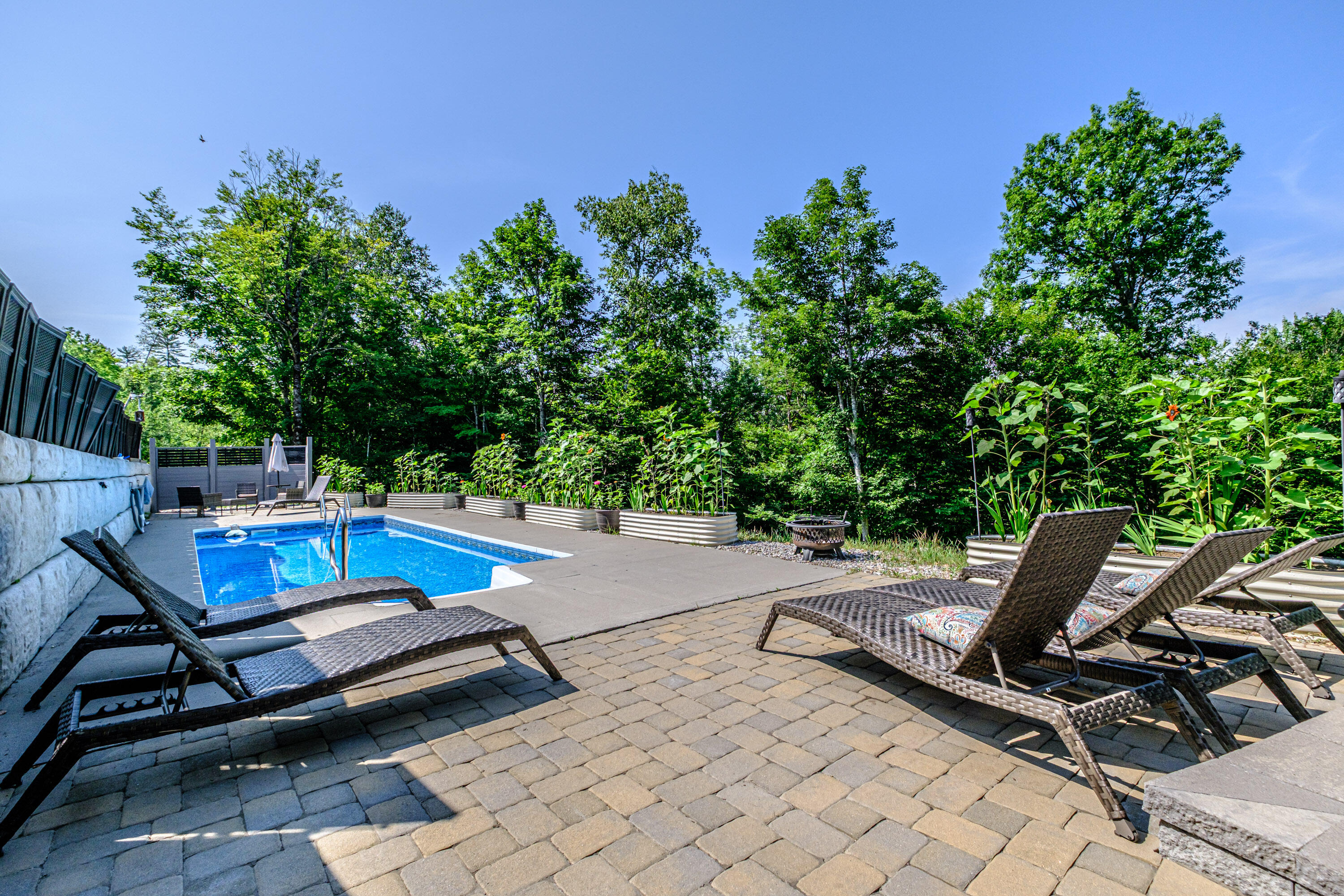 main property photo 71