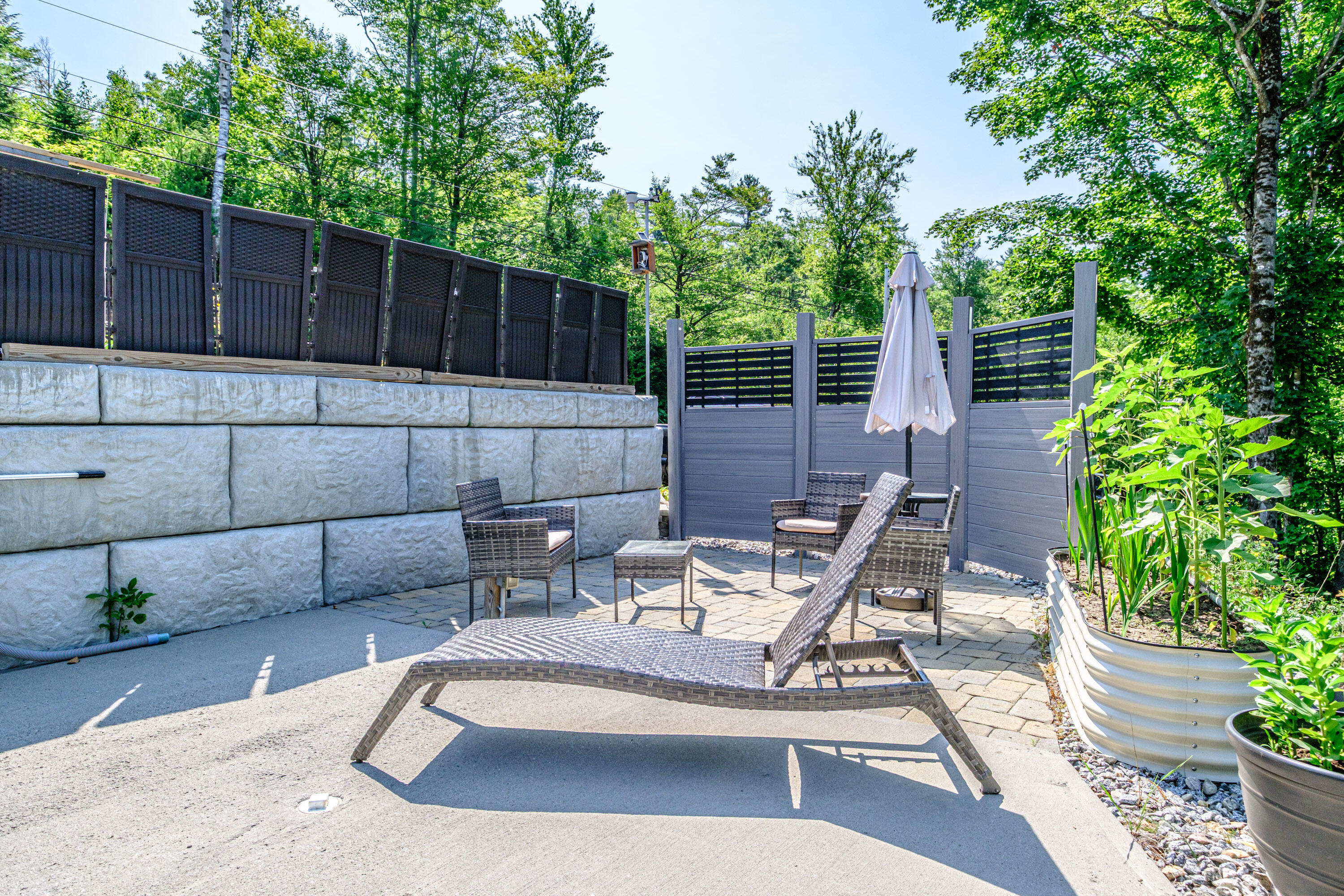 main property photo 75