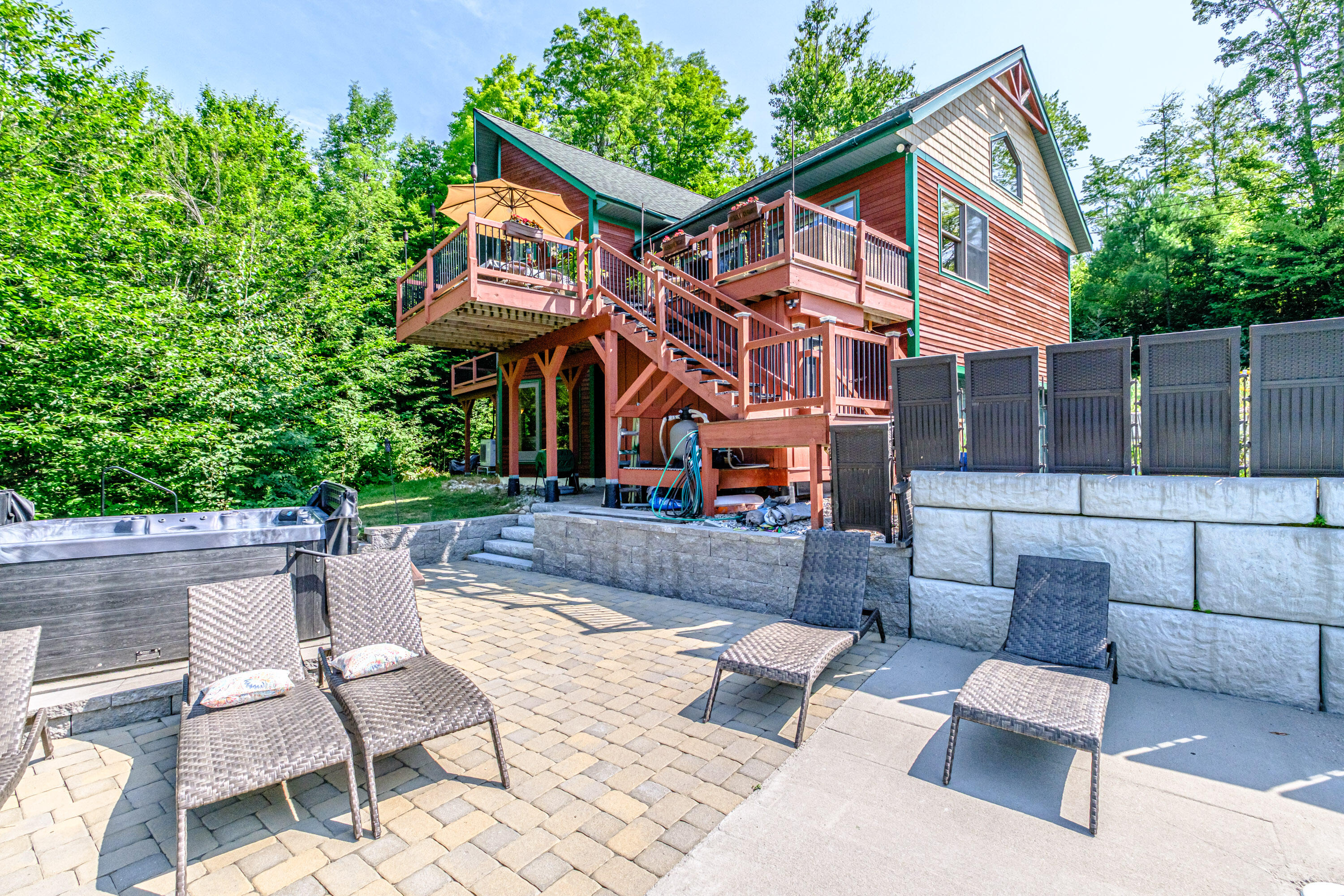main property photo 77
