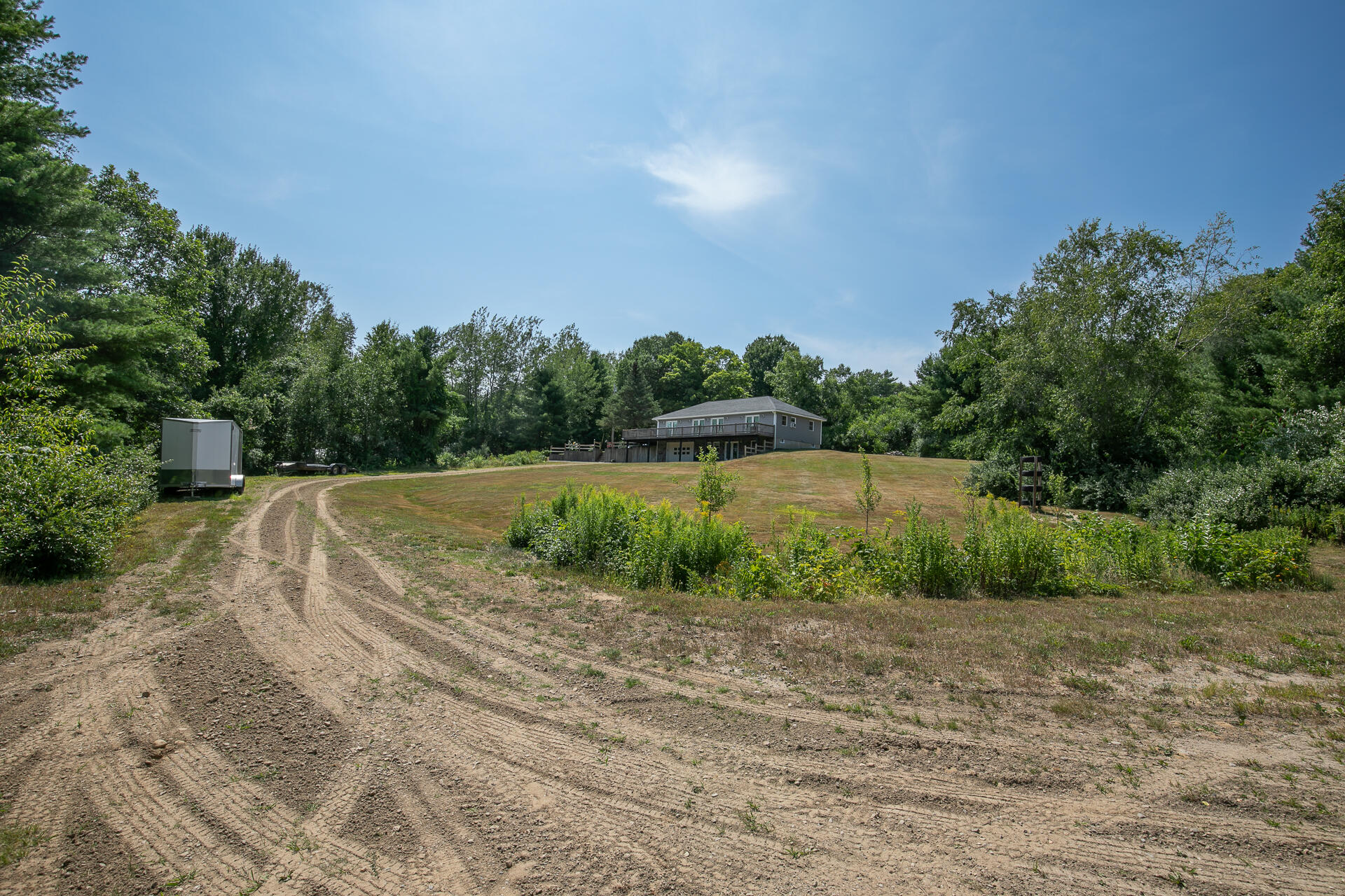 main property photo 42