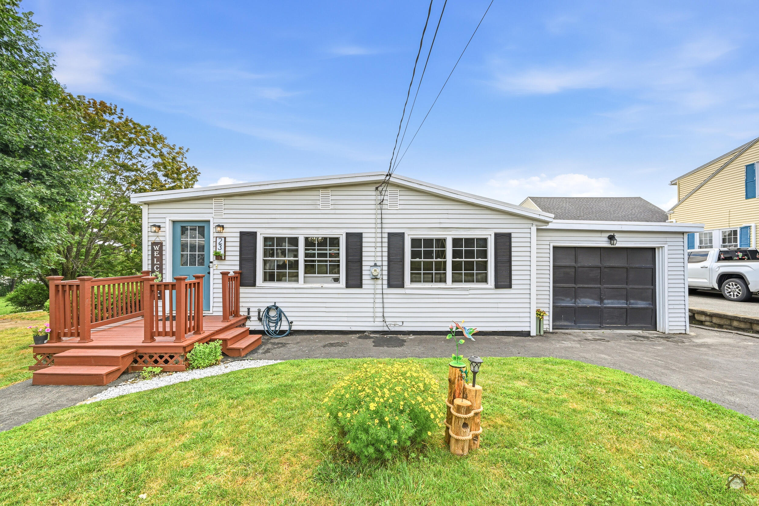 main property photo 0