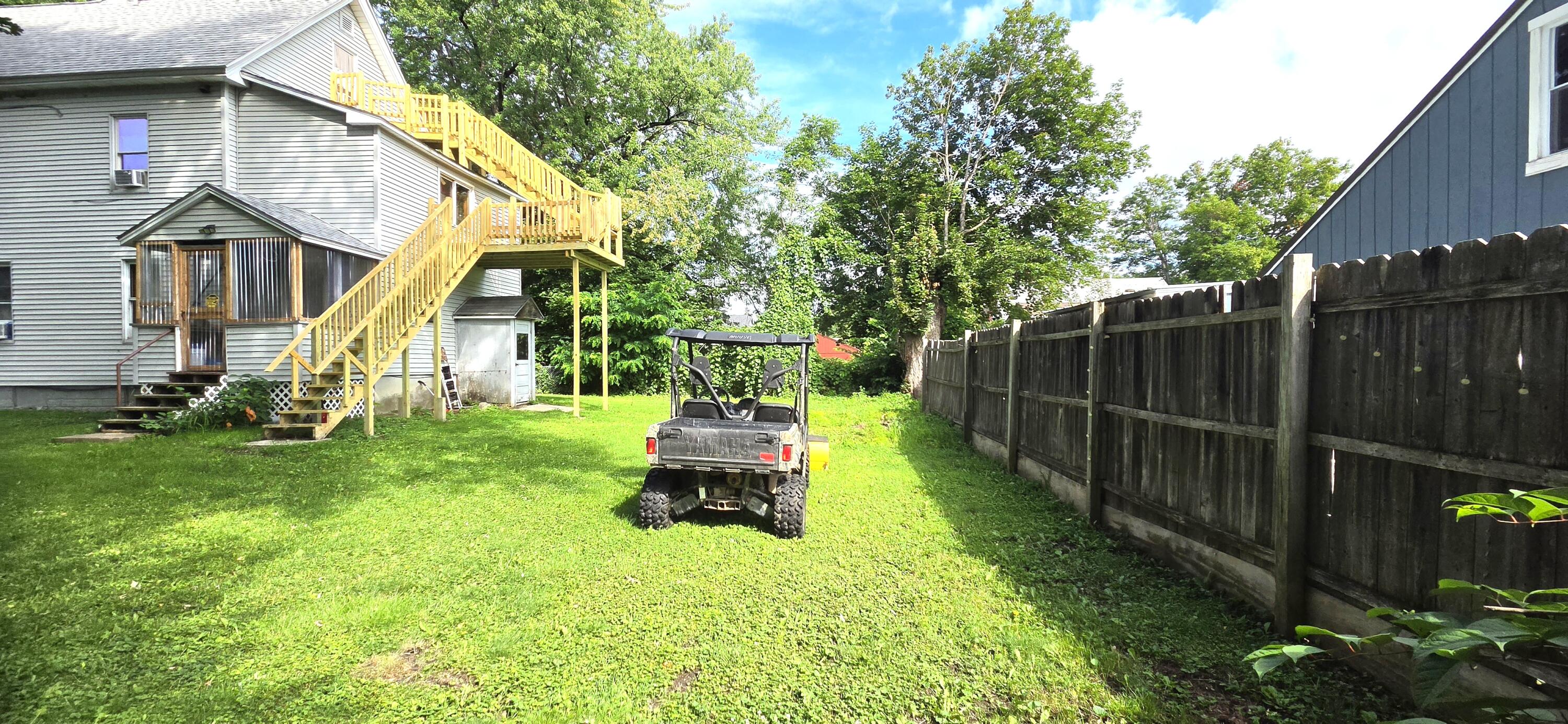 main property photo 8